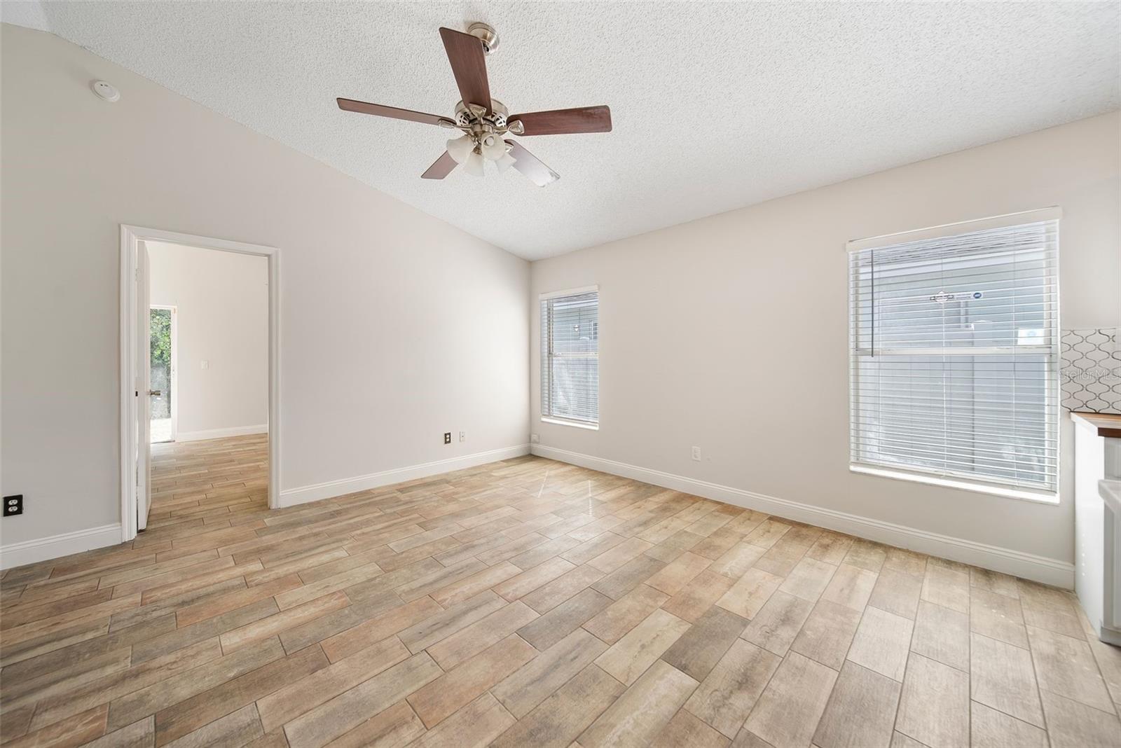 Image 8 of 30 For 1249 Shoshanna Drive
