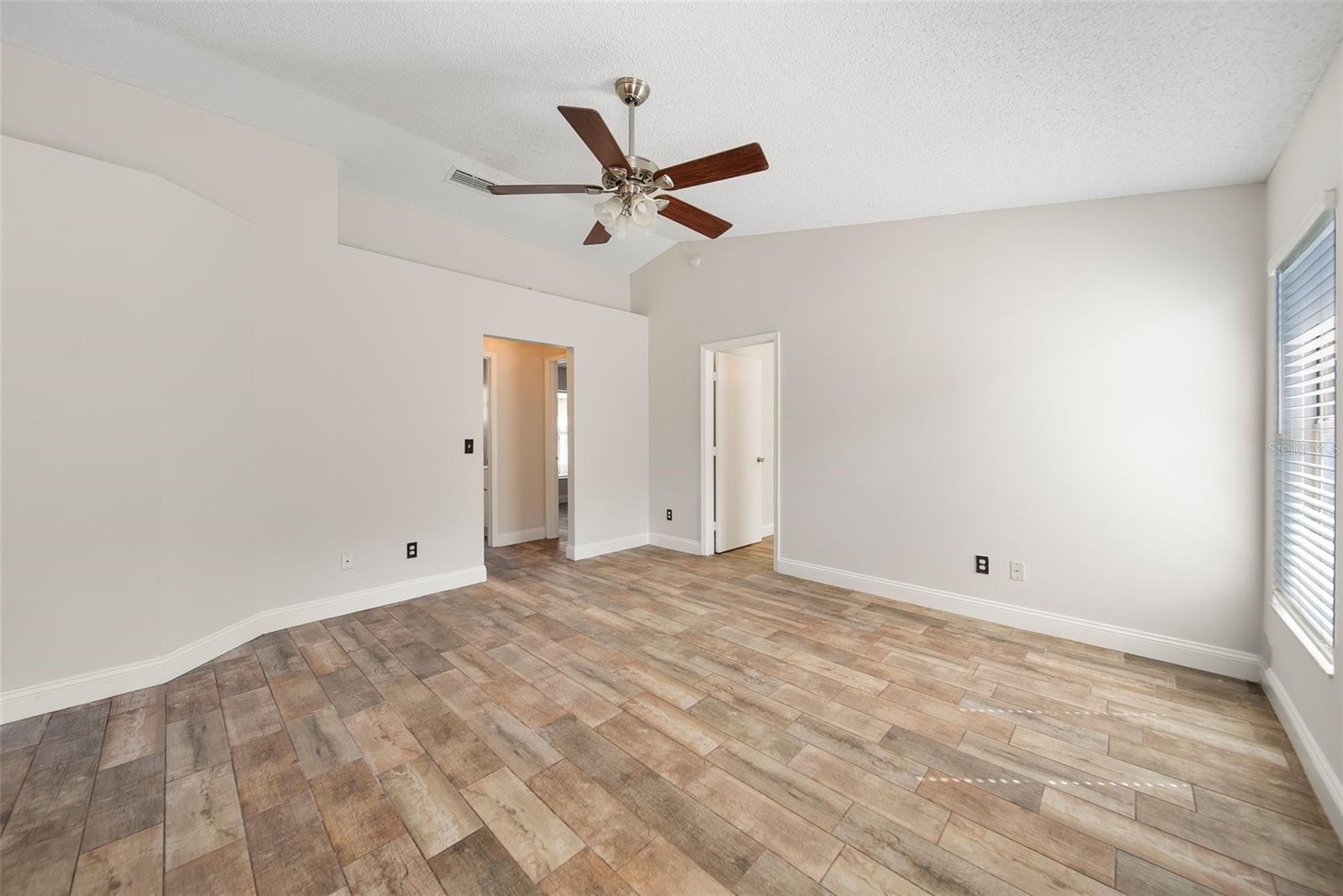 Image 9 of 30 For 1249 Shoshanna Drive