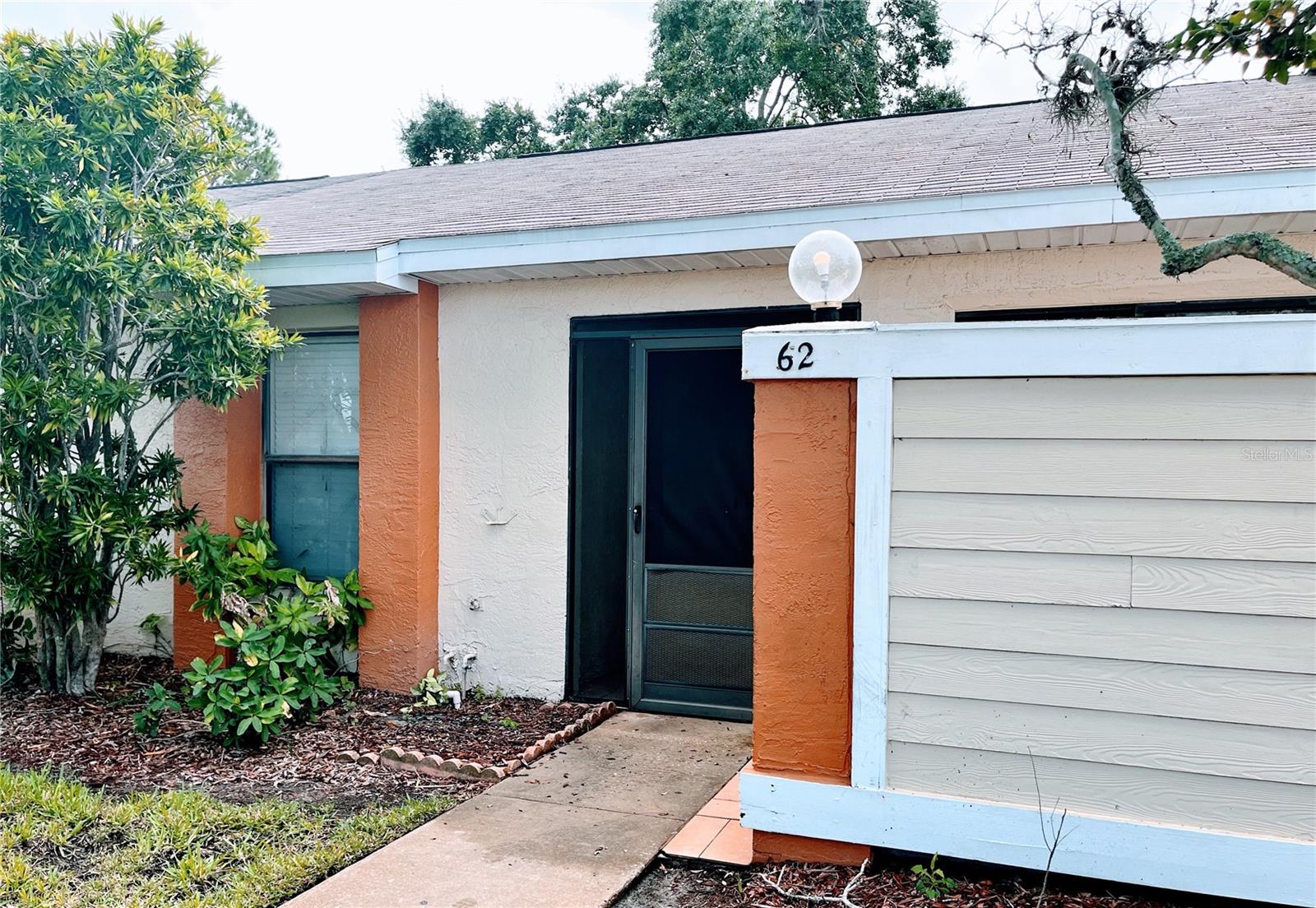 Image 2 of 4 For 62 Silver Oak Circle