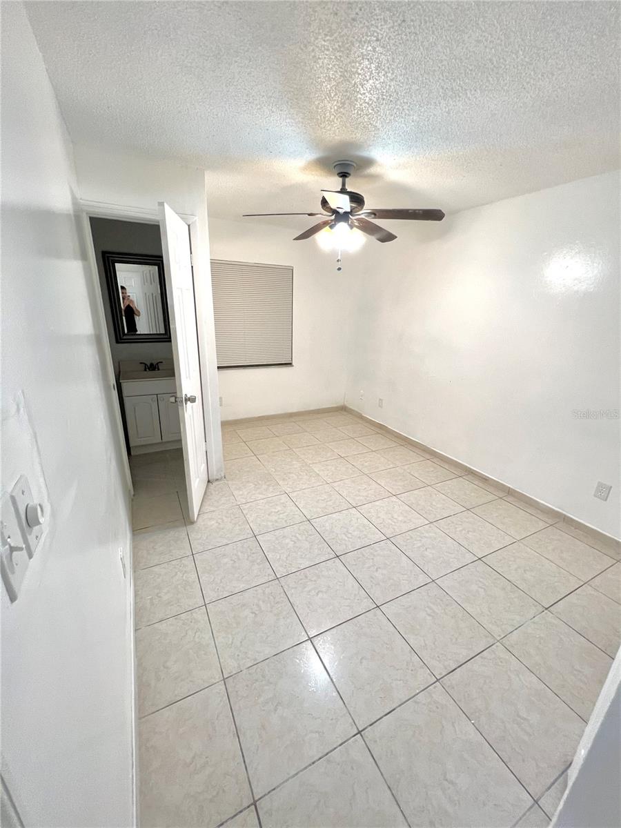 Image 5 of 11 For 2819 Kinnon Drive