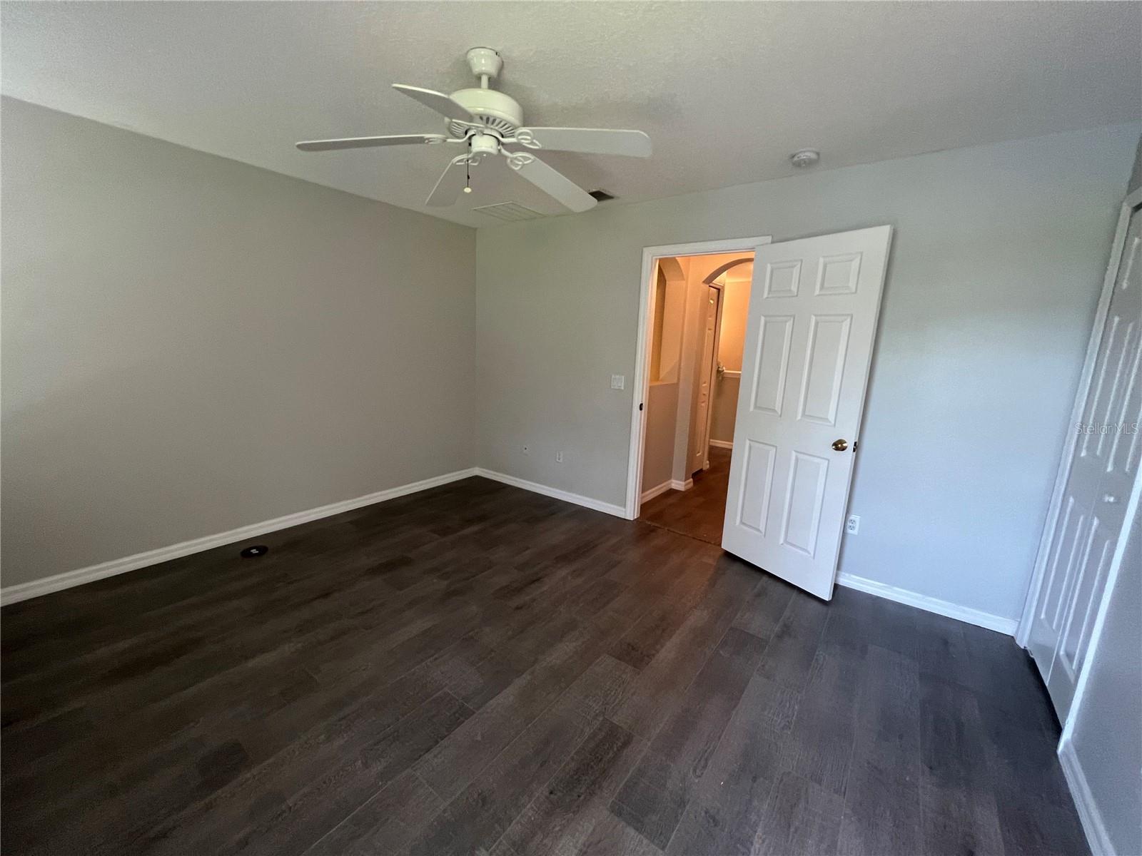 Image 6 of 18 For 3785 Clubside Pointe Drive