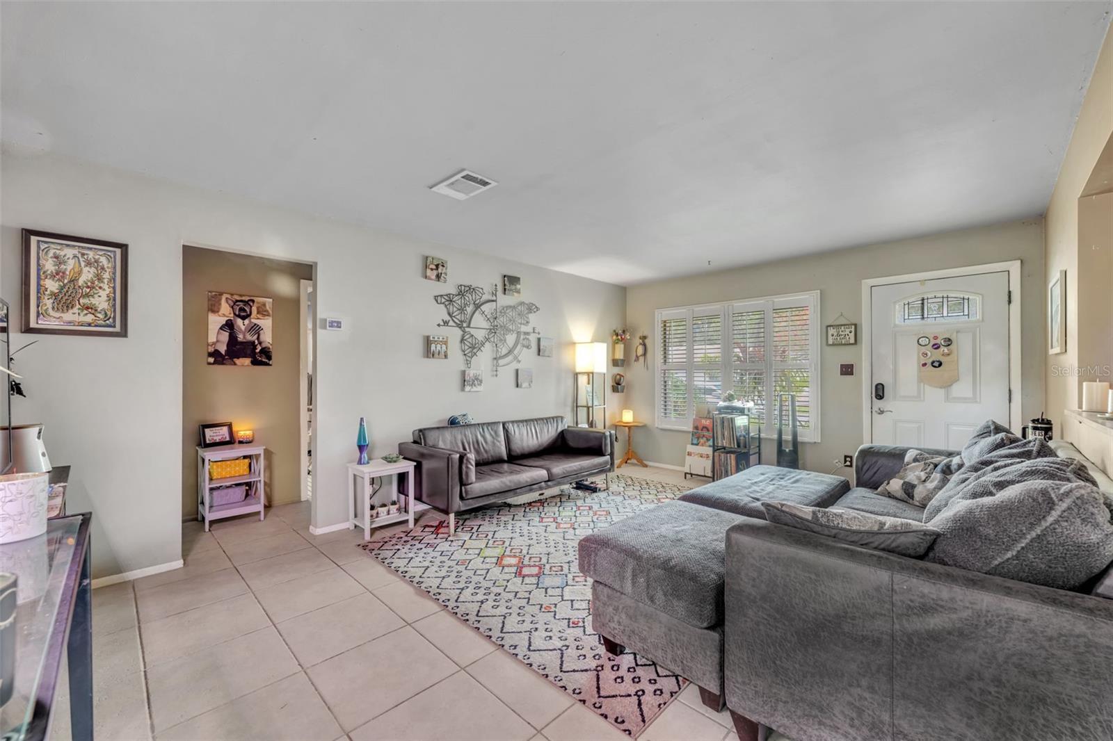 Image 8 of 31 For 4720 Gardenbrook Lane