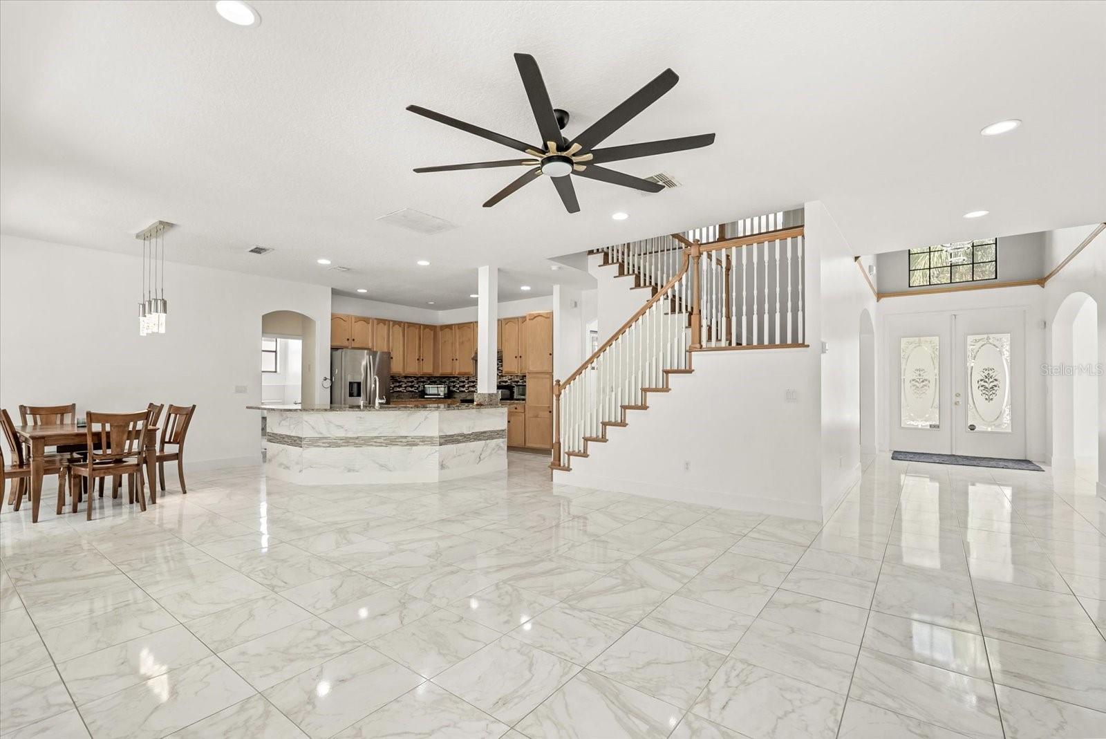 Image 11 of 57 For 871 Blairmont Ln
