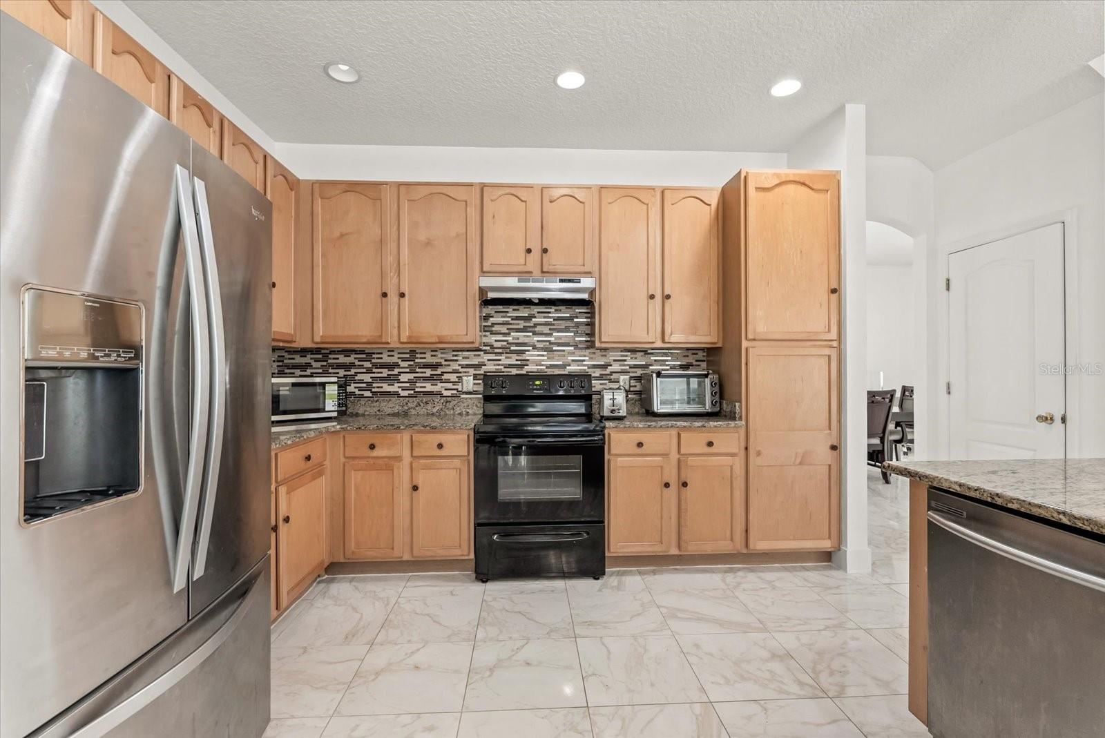 Image 15 of 57 For 871 Blairmont Ln
