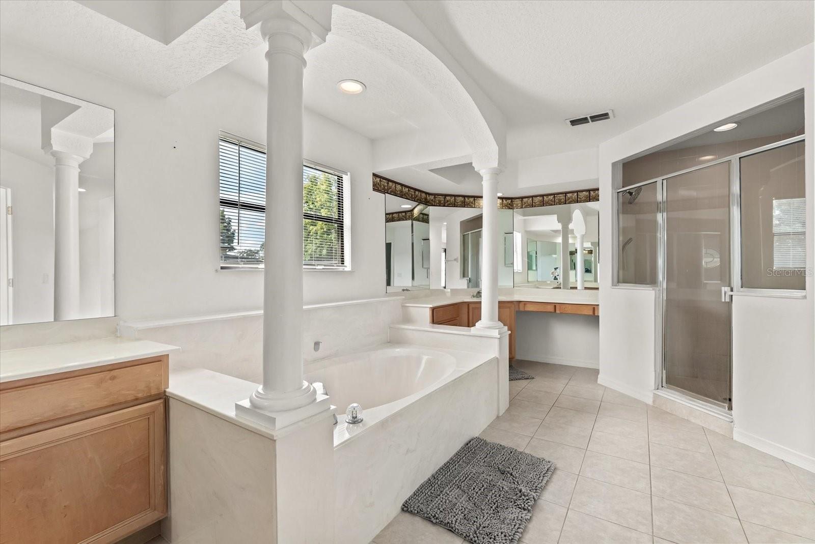 Image 41 of 57 For 871 Blairmont Ln