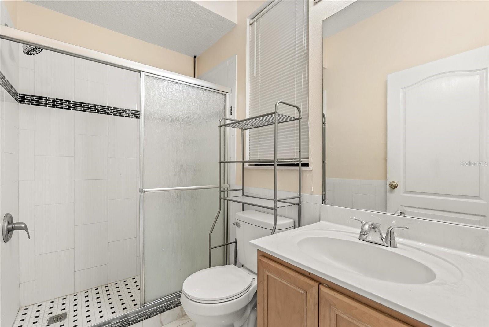 Image 9 of 57 For 871 Blairmont Ln
