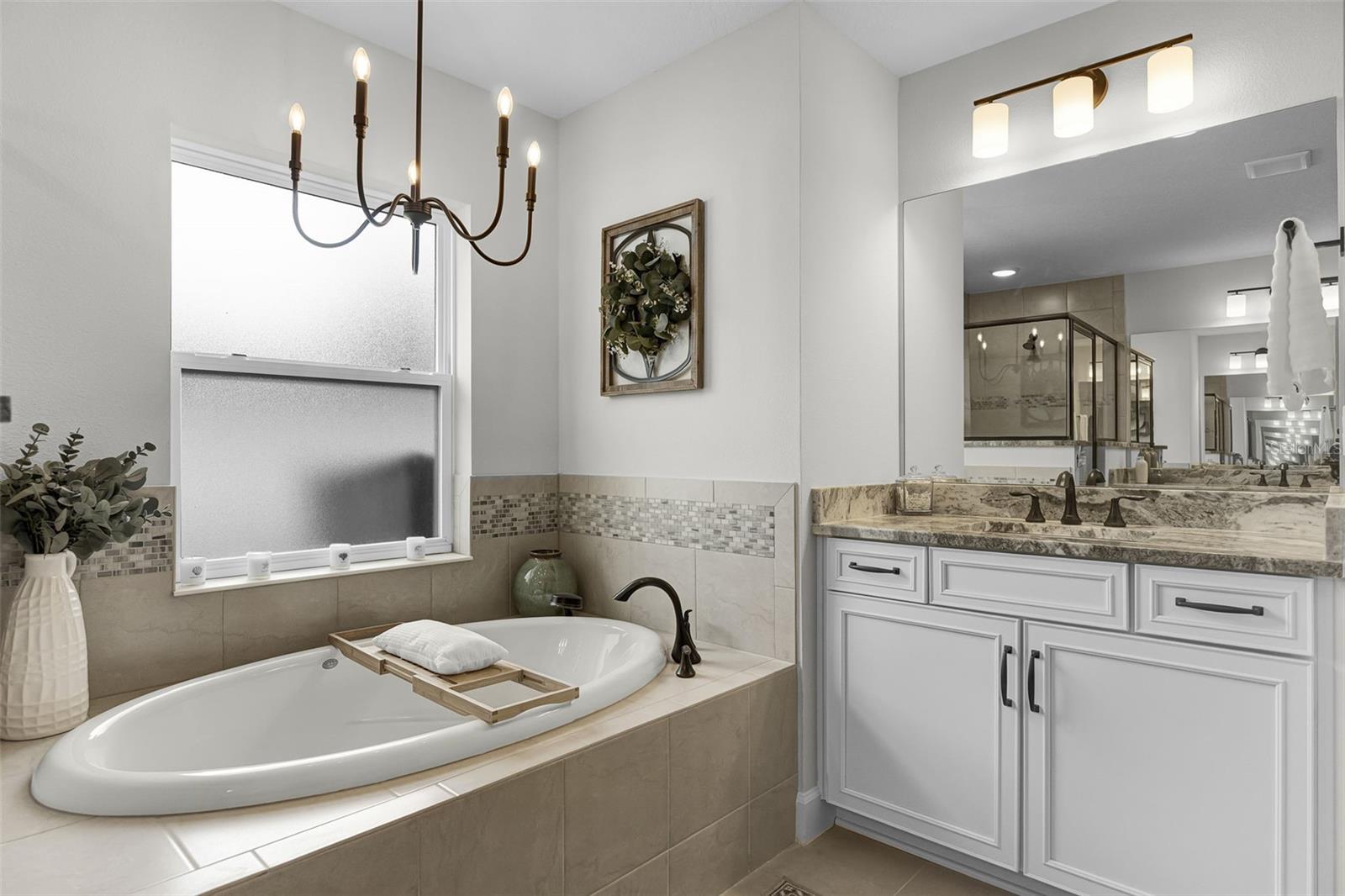 Image 19 of 34 For 28 Rae Drive