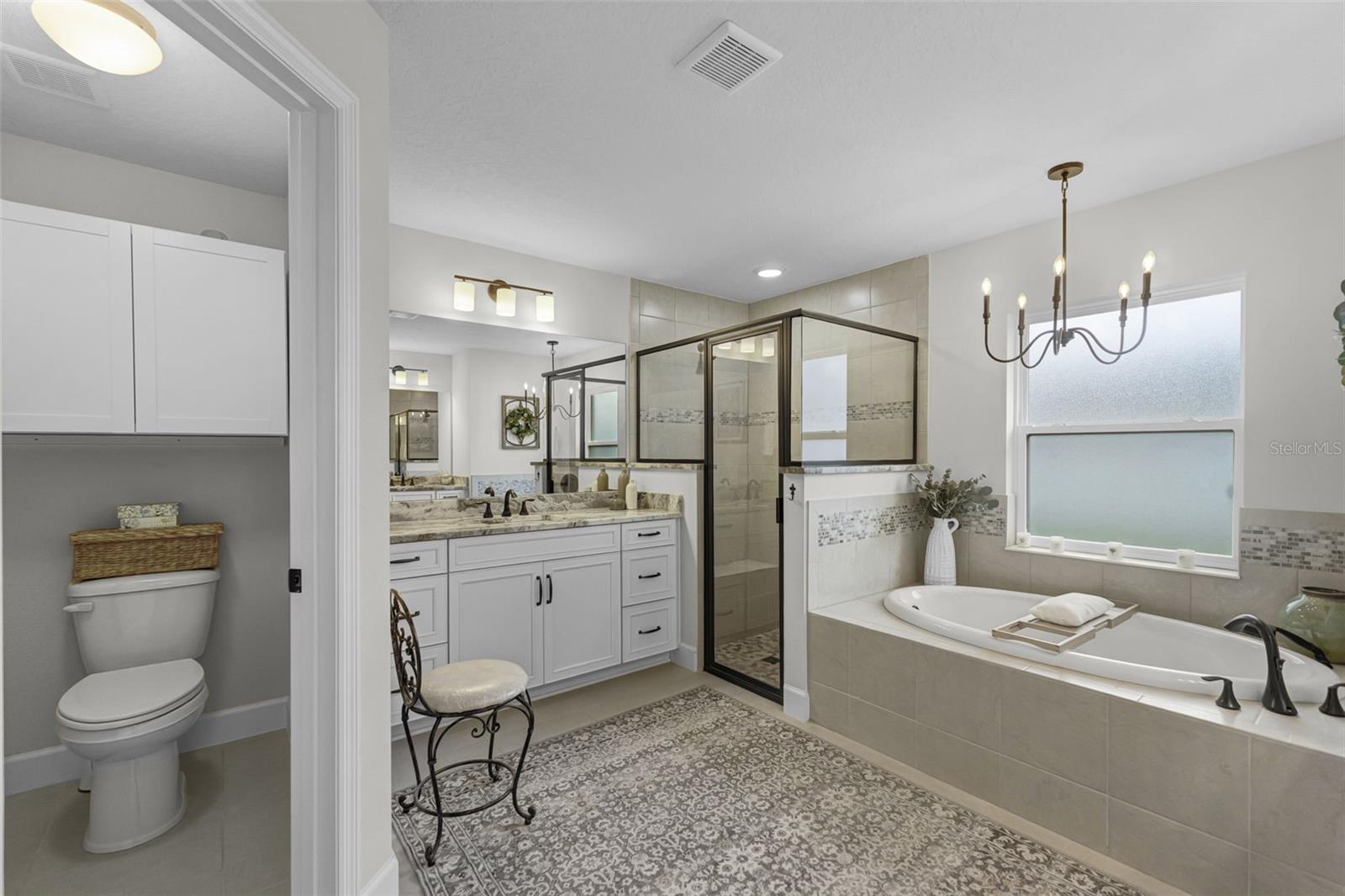 Image 21 of 34 For 28 Rae Drive