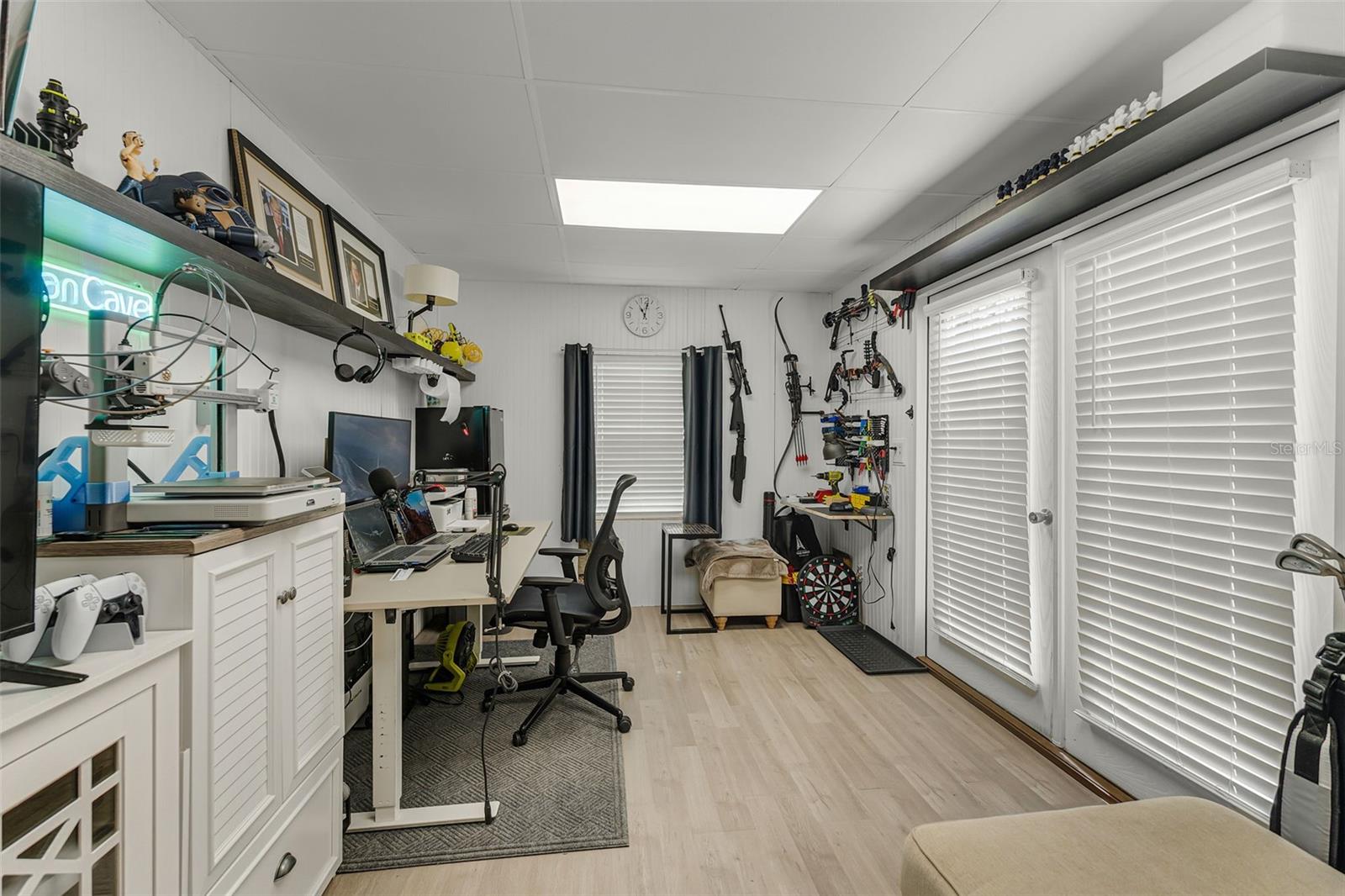 Image 24 of 34 For 28 Rae Drive