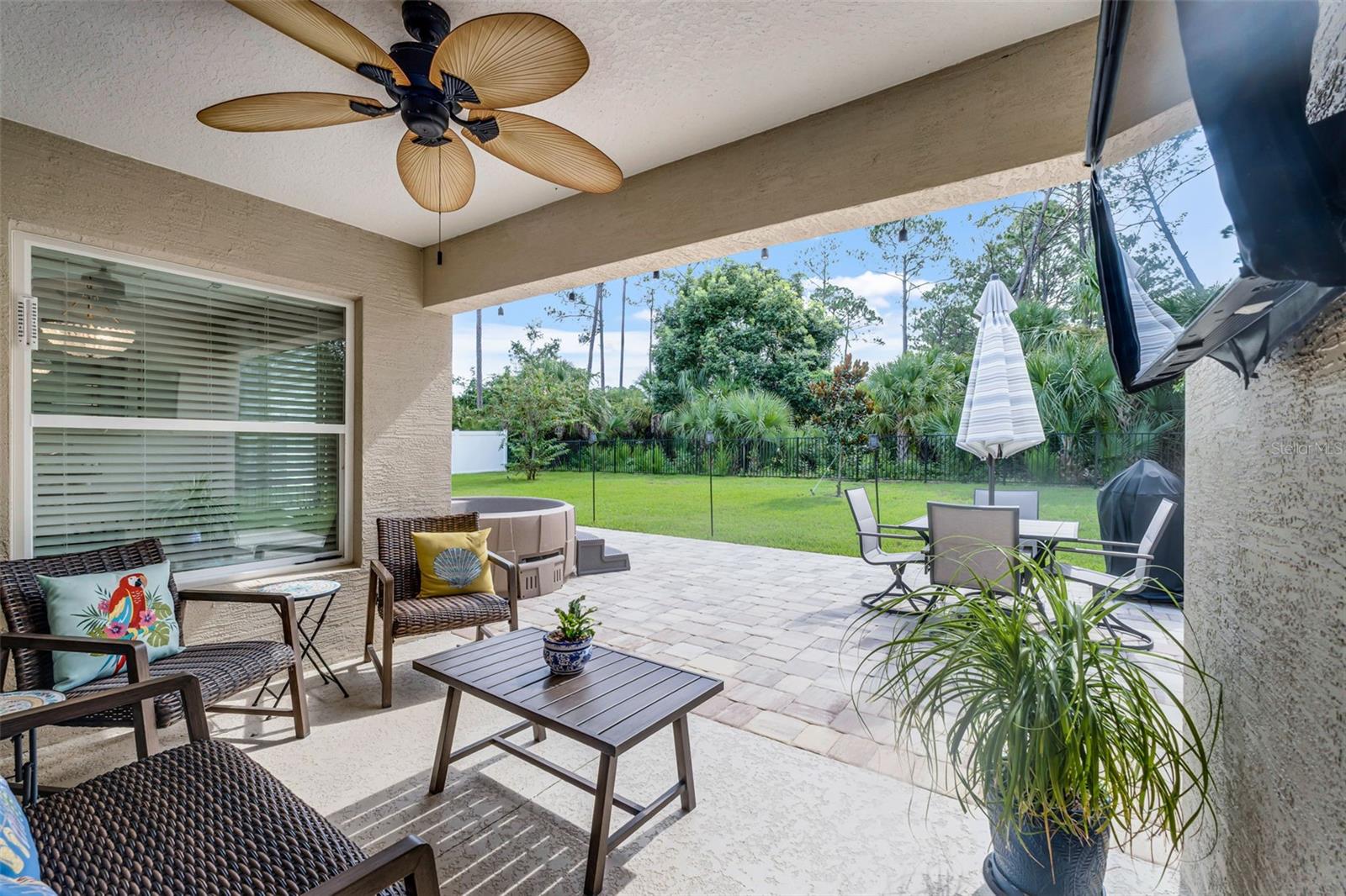 Image 28 of 34 For 28 Rae Drive