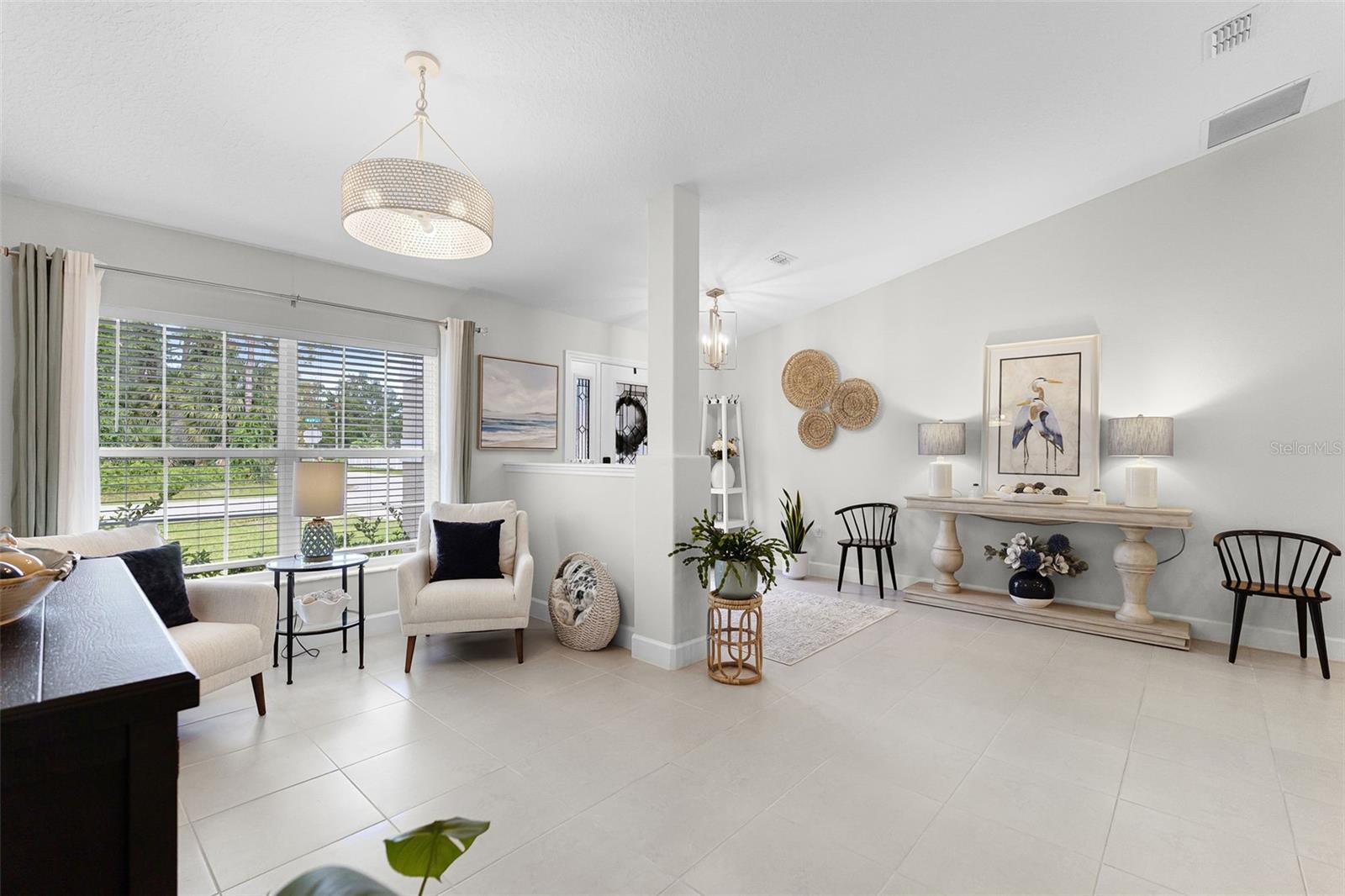 Image 5 of 34 For 28 Rae Drive