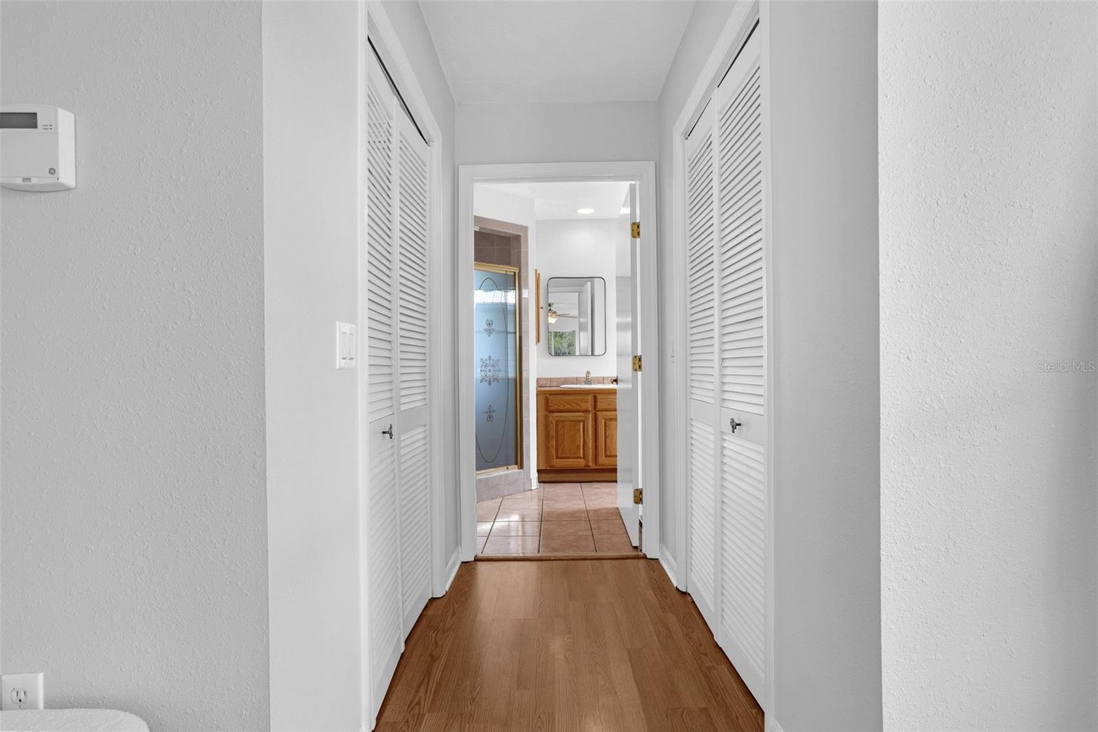 Image 21 of 43 For 1720 20th Avenue