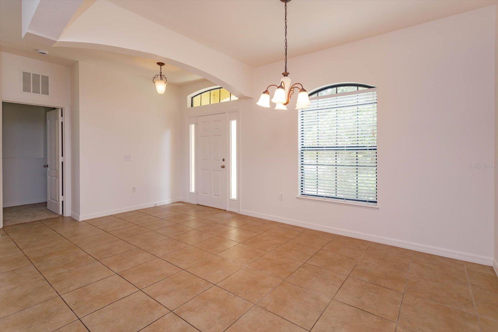 Image 3 of 13 For 3904 Coastal Breeze Drive