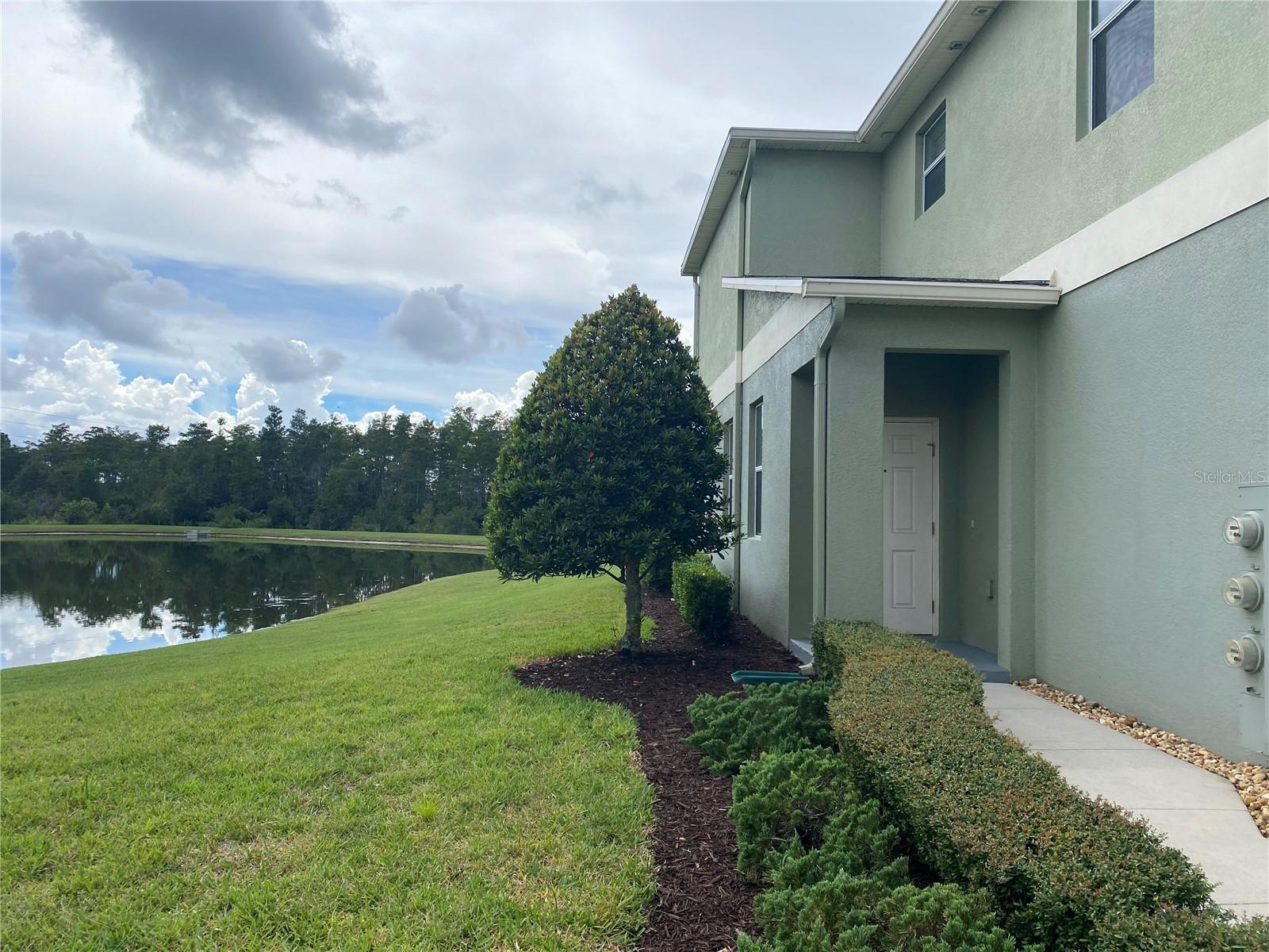 Image 4 of 40 For 3245 Rodrick Circle