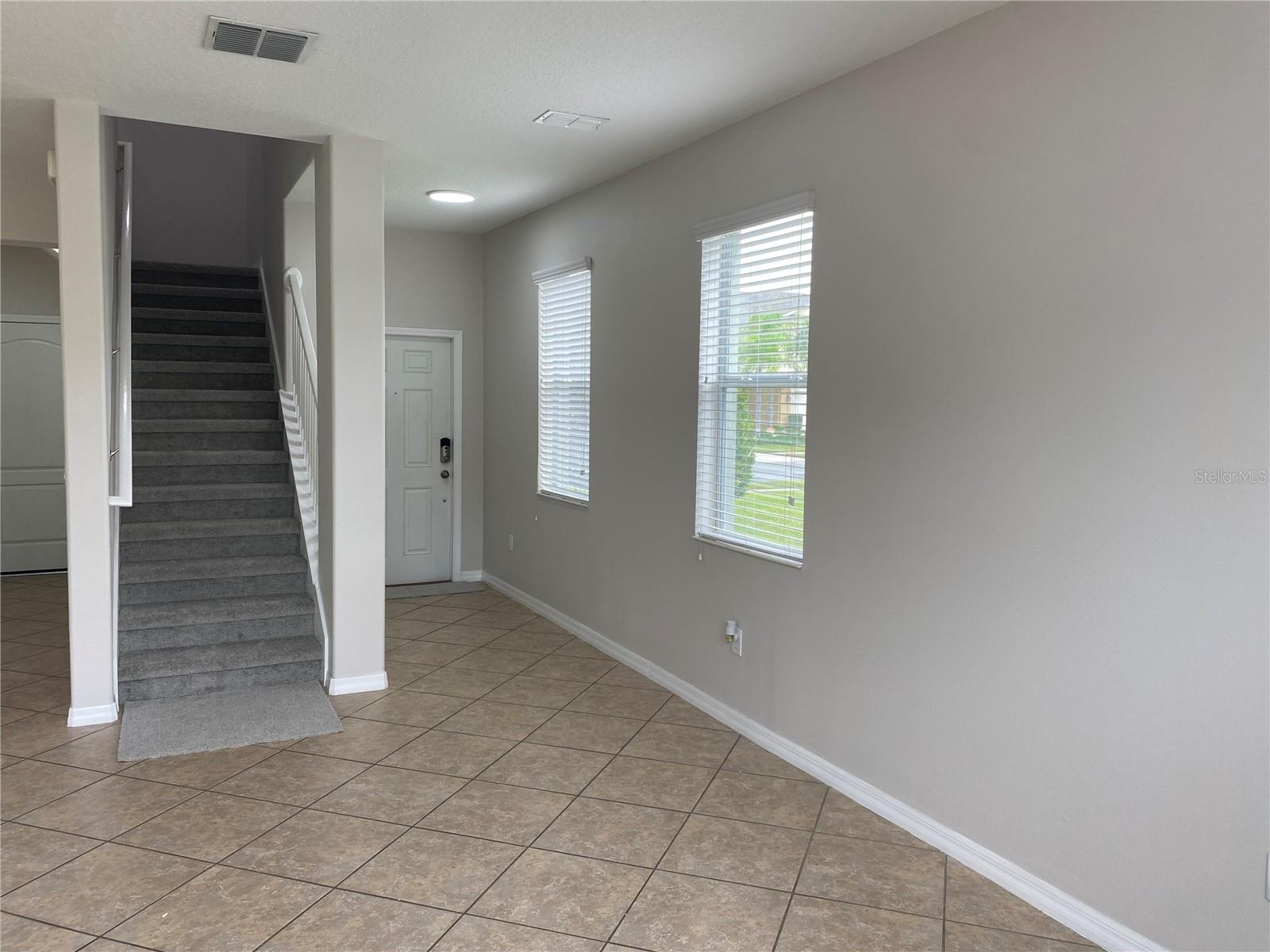 Image 7 of 40 For 3245 Rodrick Circle