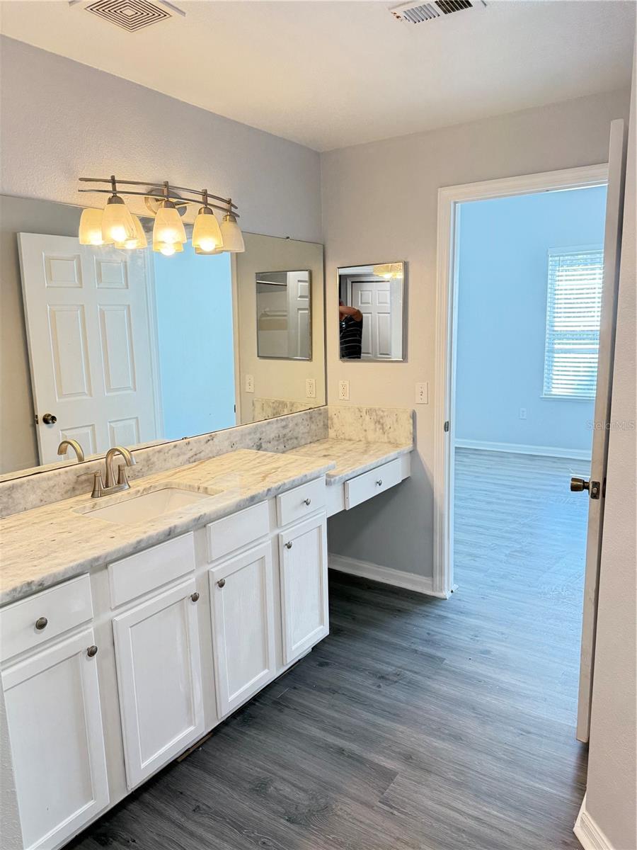 Image 11 of 18 For 2801 Chancellorsville Drive 632