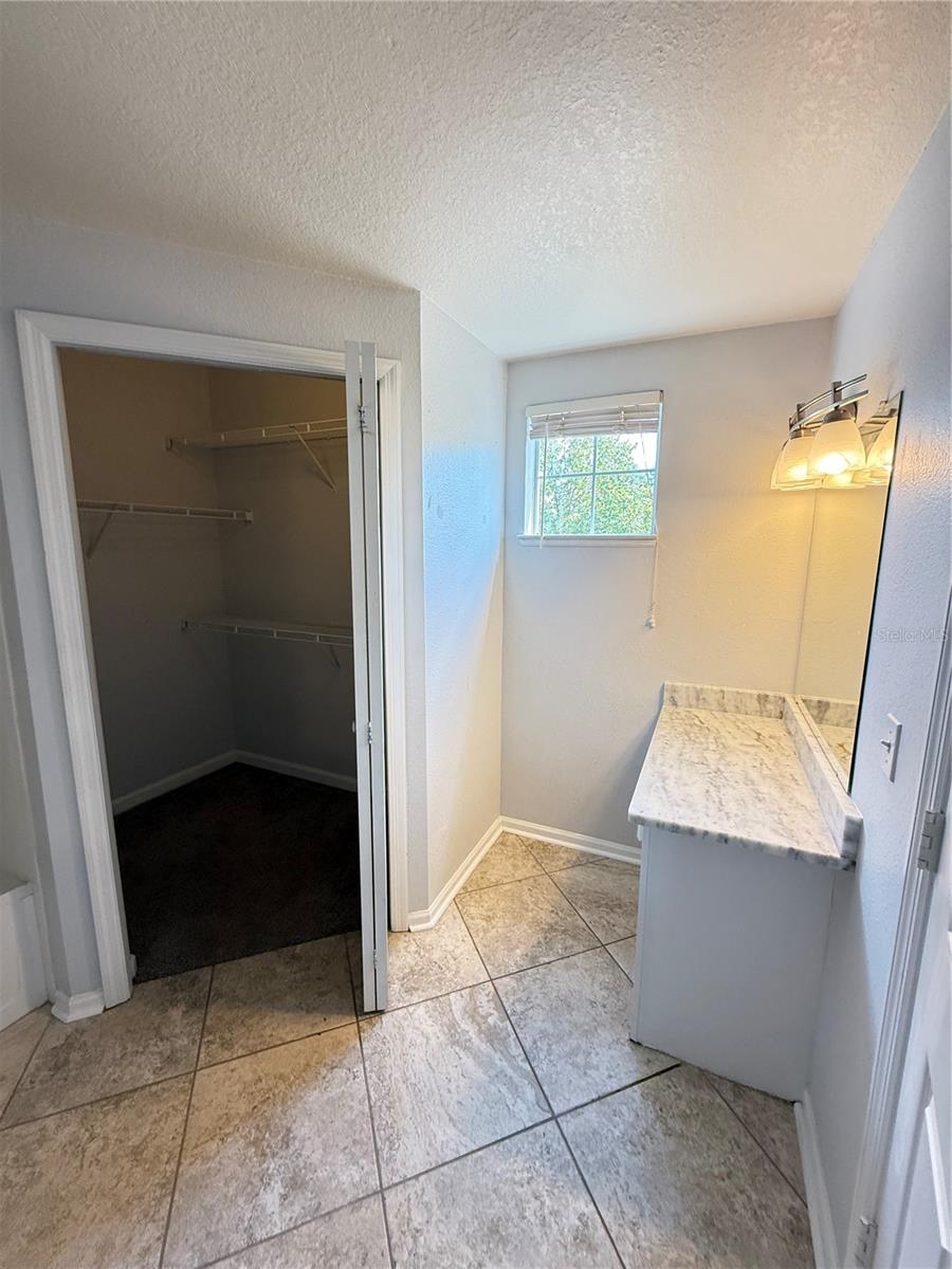 Image 15 of 18 For 2801 Chancellorsville Drive 632