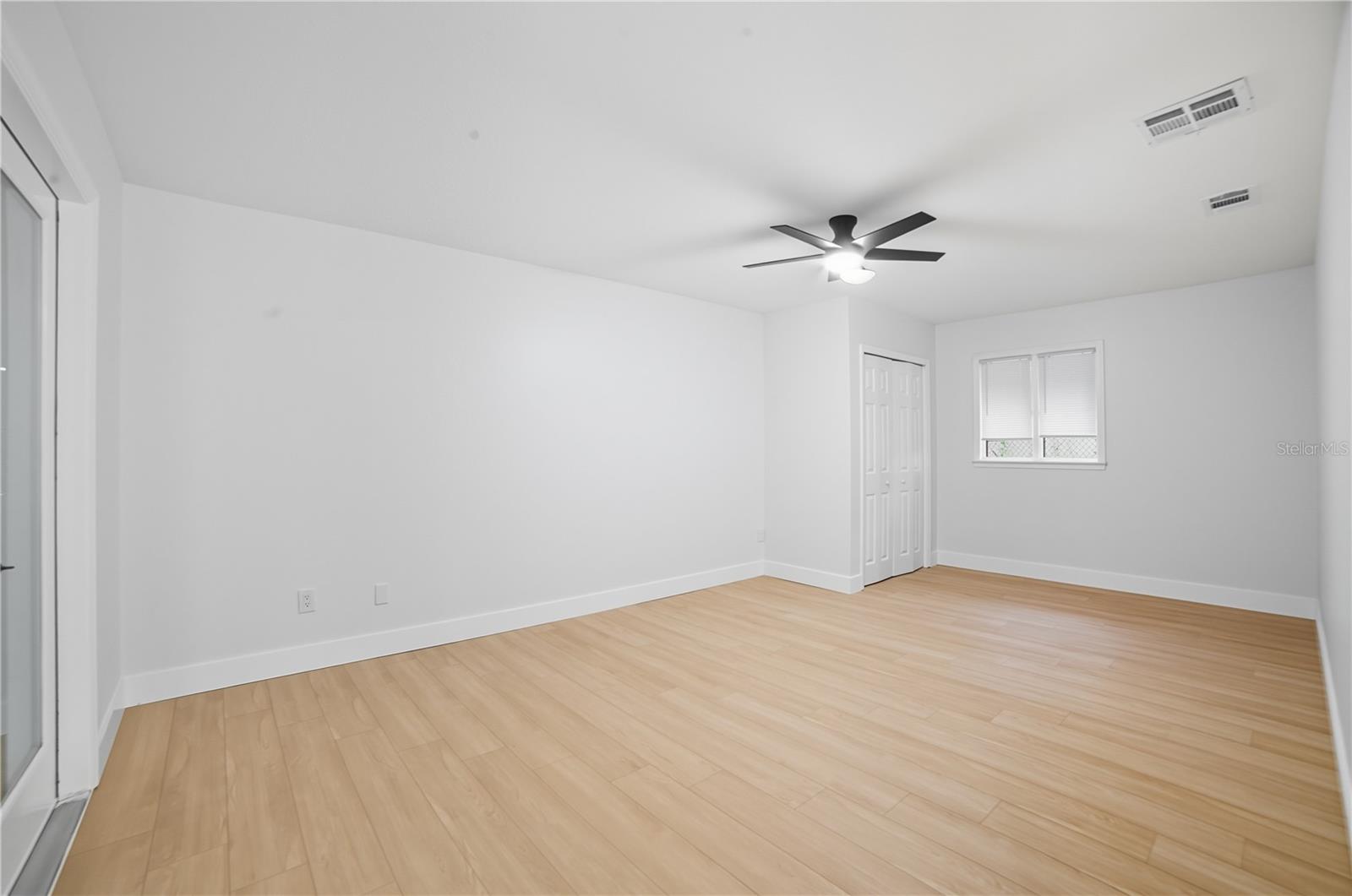 Image 22 of 31 For 1150 Lake Brantley Road