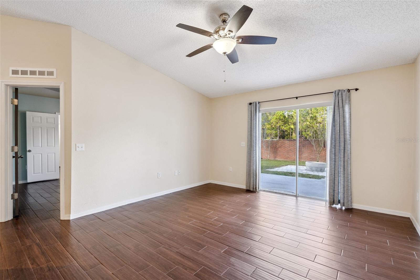 Image 10 of 28 For 2137 Corner School Drive