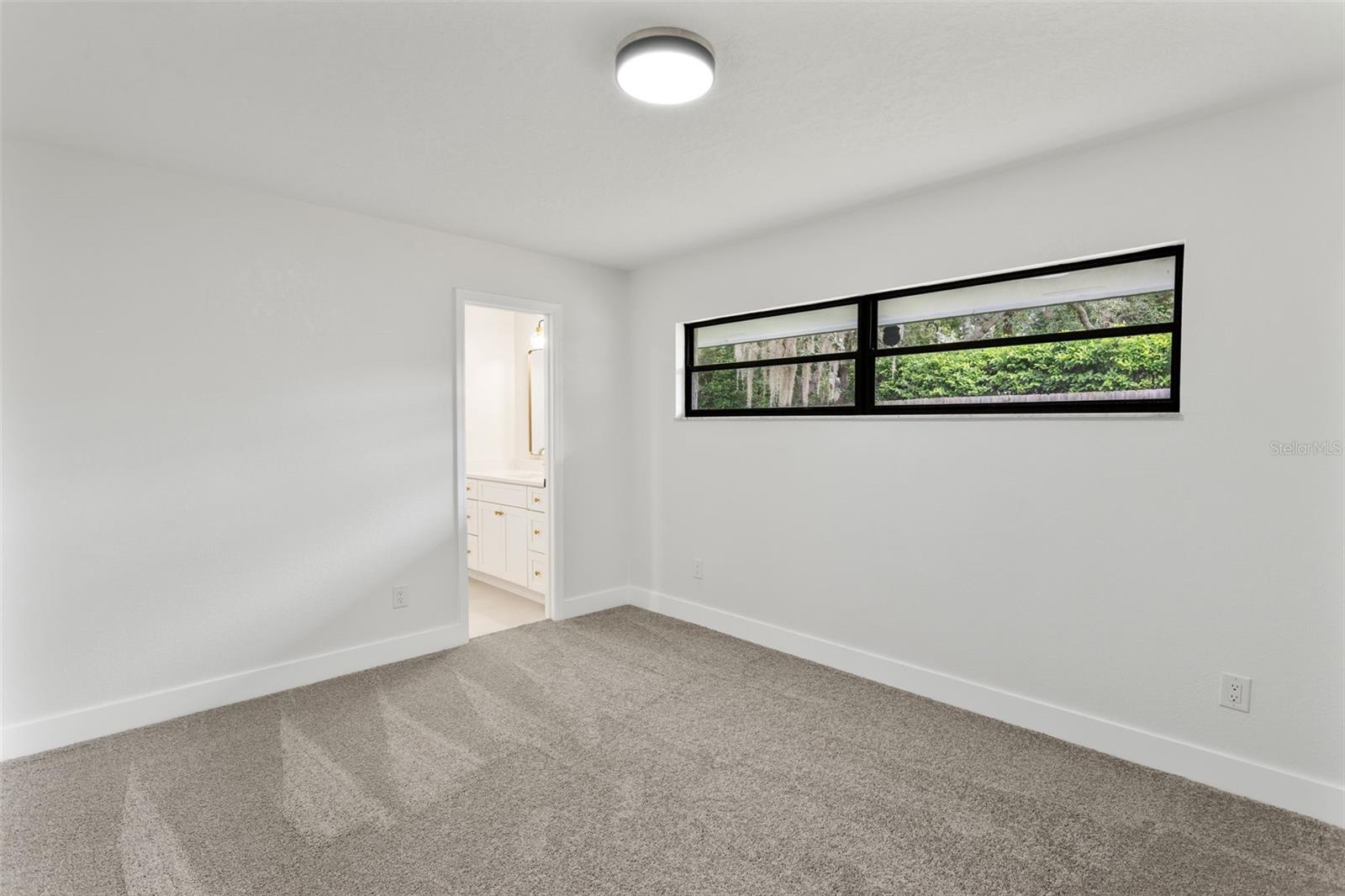 Image 20 of 30 For 112 Brandywine Lane