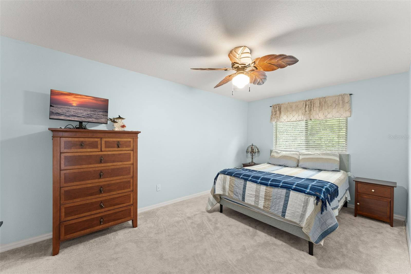 Image 13 of 52 For 4011 Chippewa Court