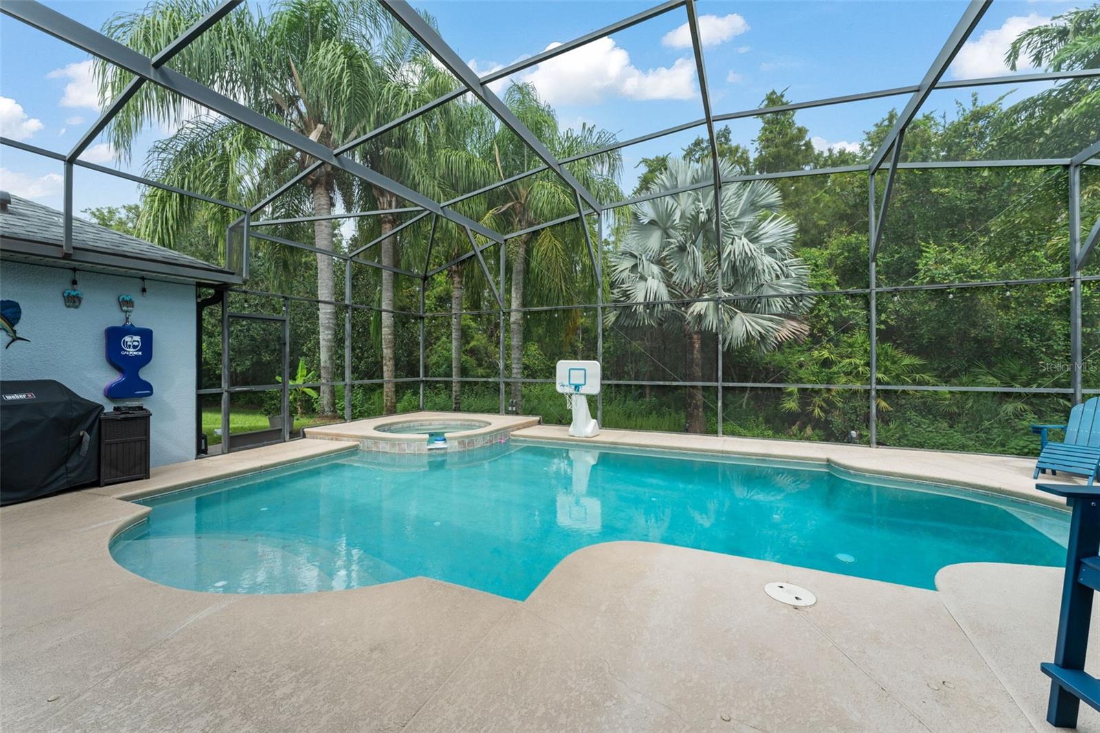 Image 40 of 52 For 4011 Chippewa Court