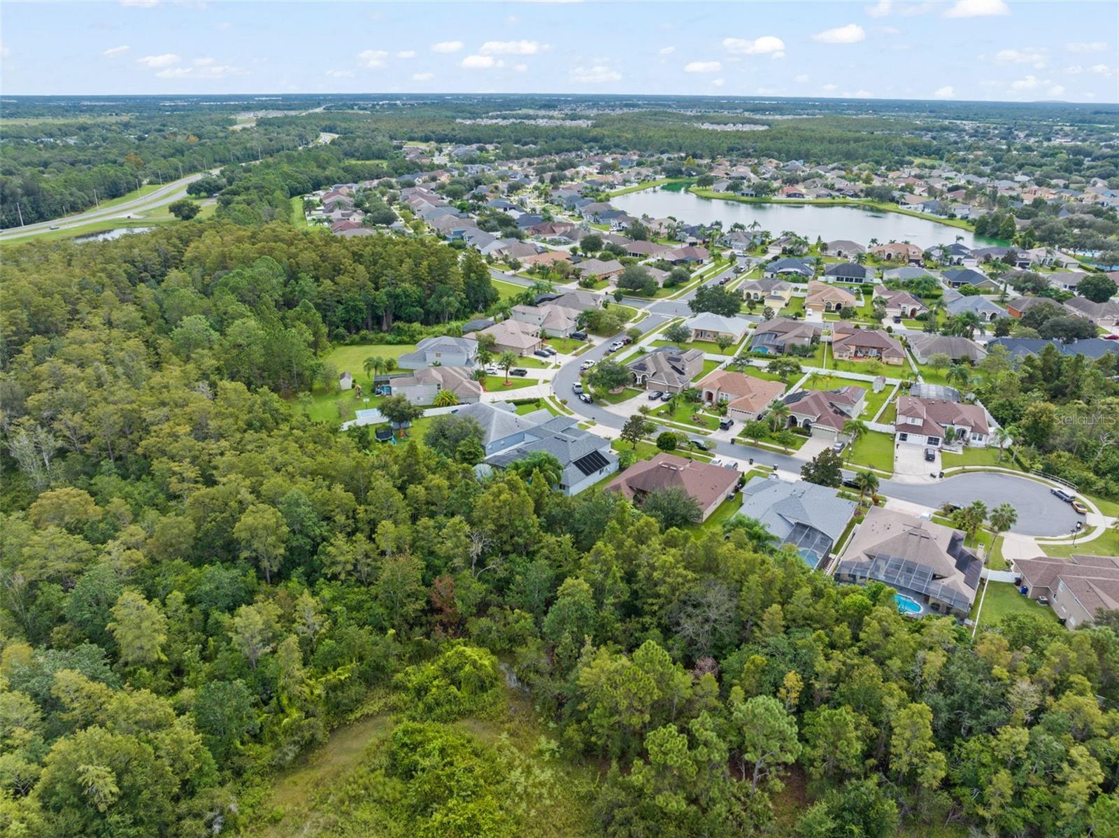 Image 47 of 52 For 4011 Chippewa Court