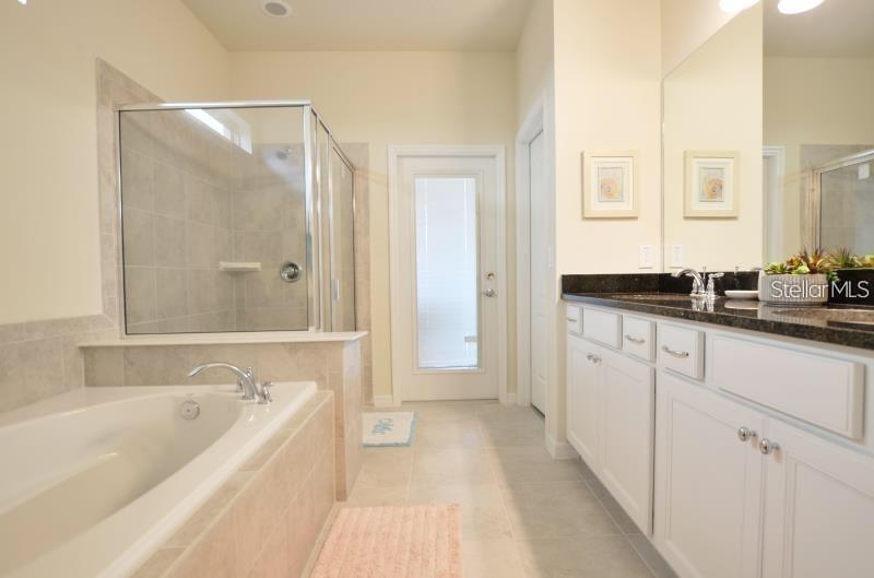 Image 10 of 34 For 6095 Broad Oak Drive