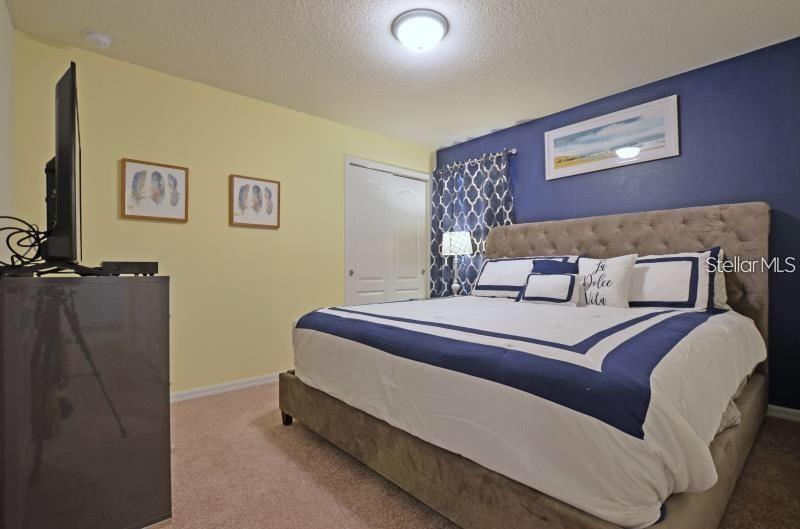 Image 13 of 34 For 6095 Broad Oak Drive