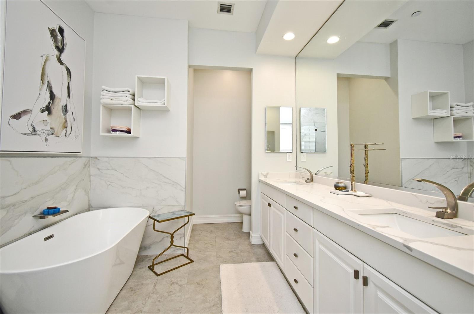 Image 19 of 34 For 601 Edwards Street 4204