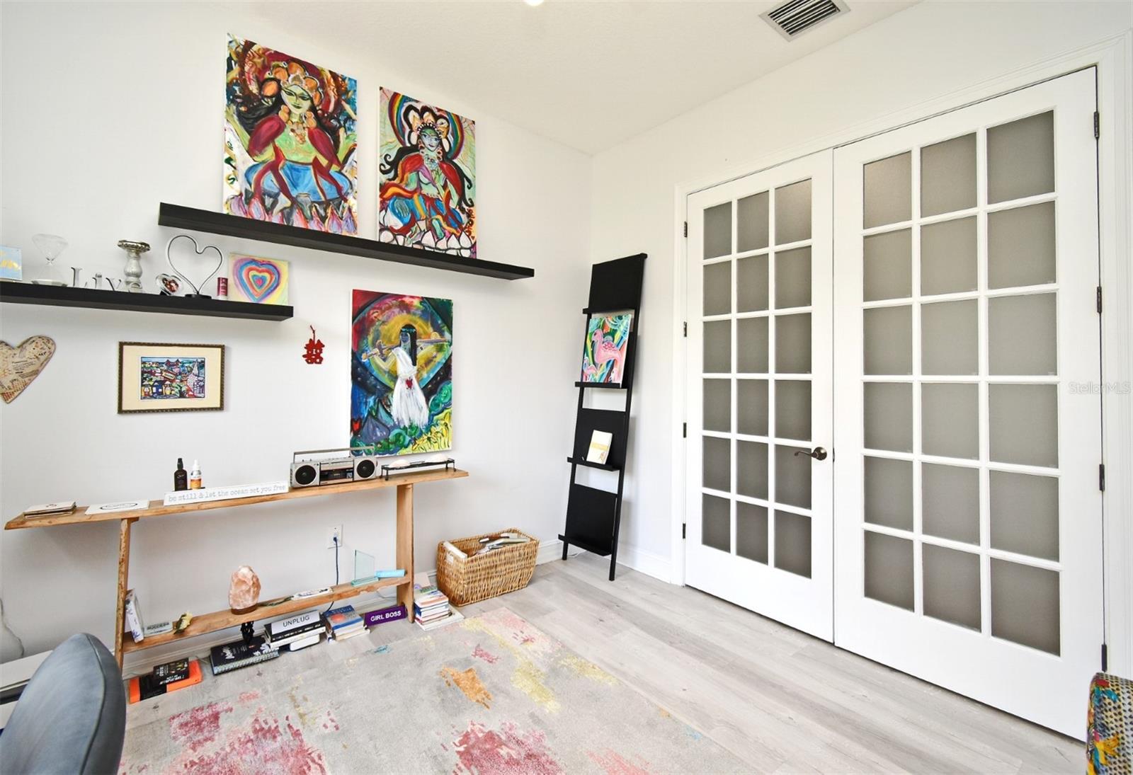 Image 30 of 34 For 601 Edwards Street 4204