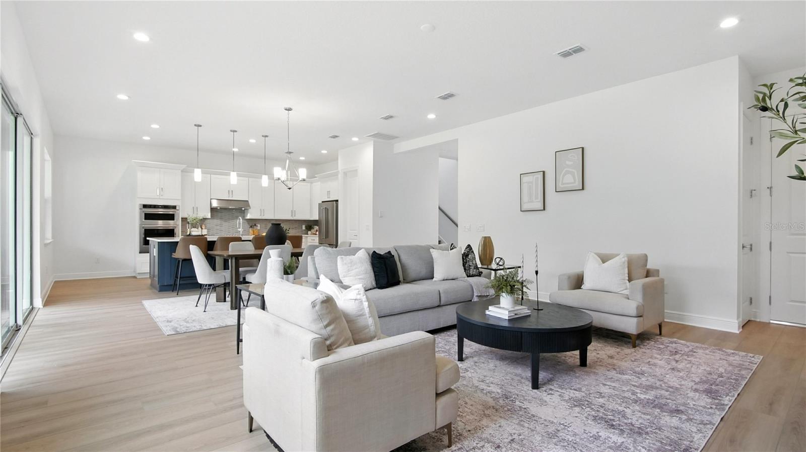 Image 16 of 33 For 1055 Gloryland Court