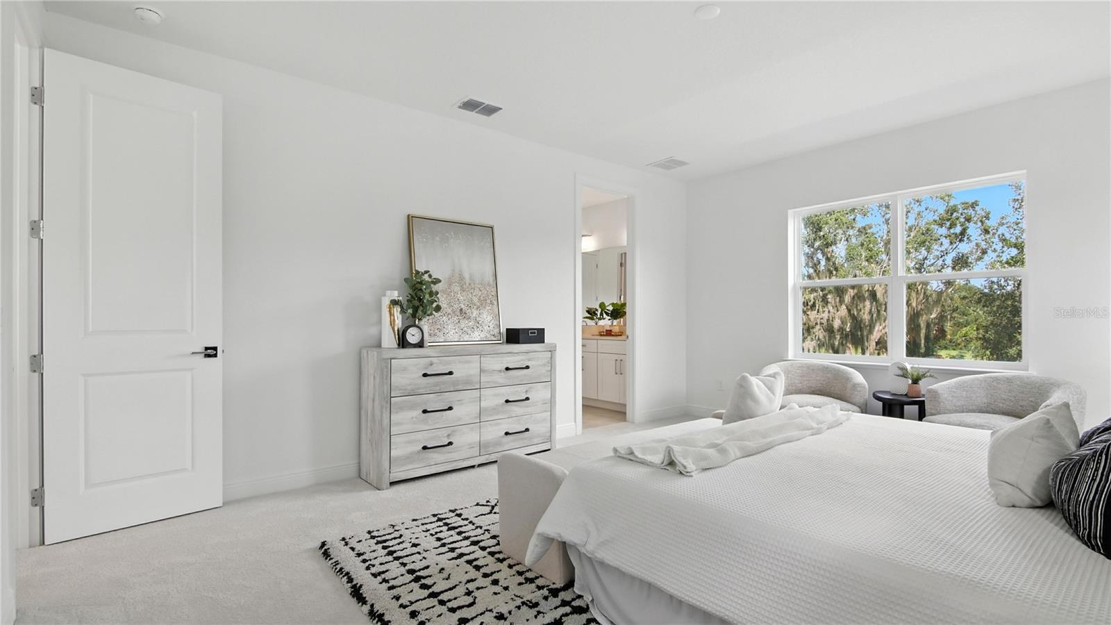 Image 26 of 33 For 1055 Gloryland Court