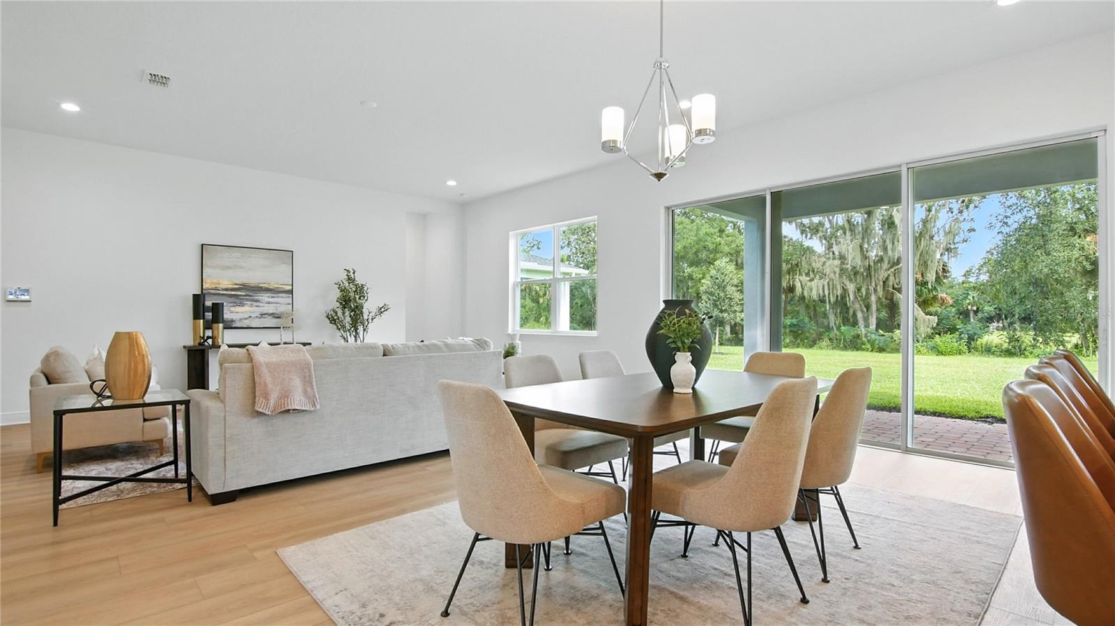 Image 4 of 33 For 1055 Gloryland Court
