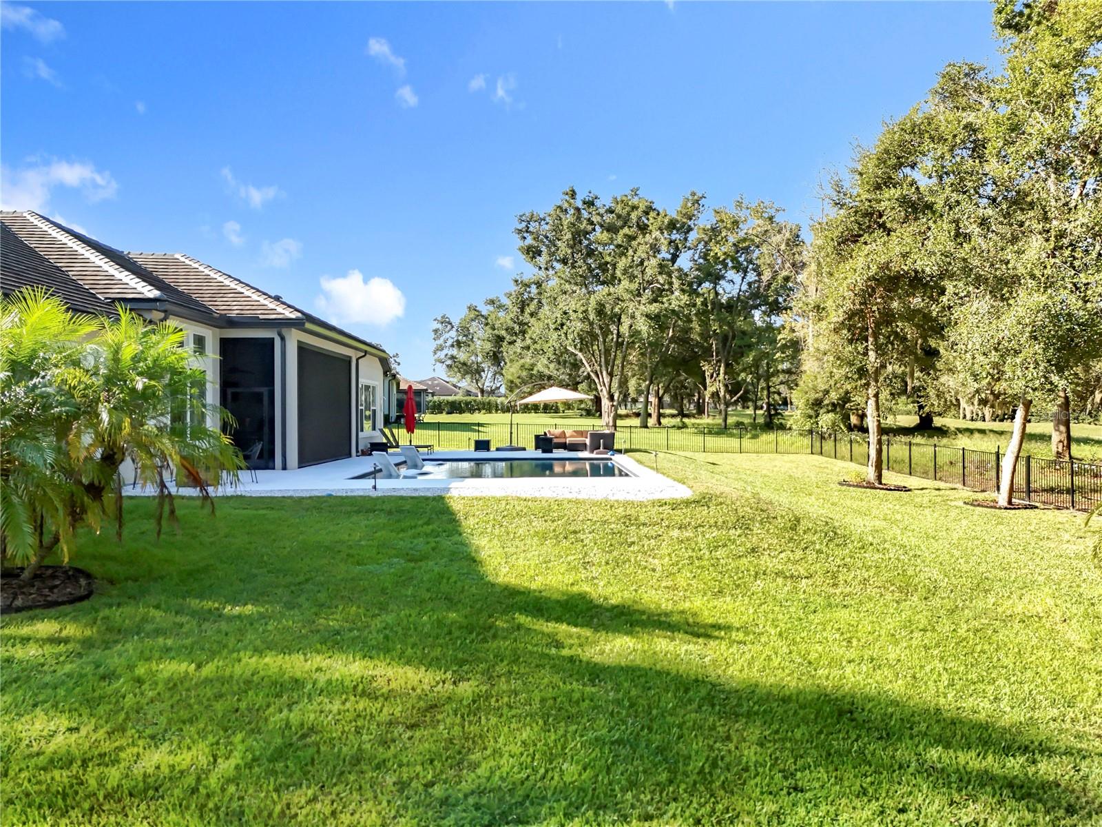 Image 10 of 76 For 32211 Red Tail Boulevard