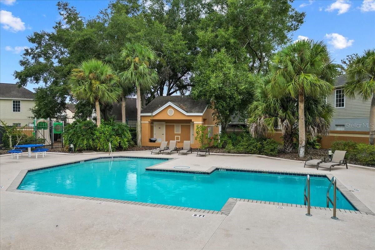 Image 45 of 45 For 897 Charing Cross Circle