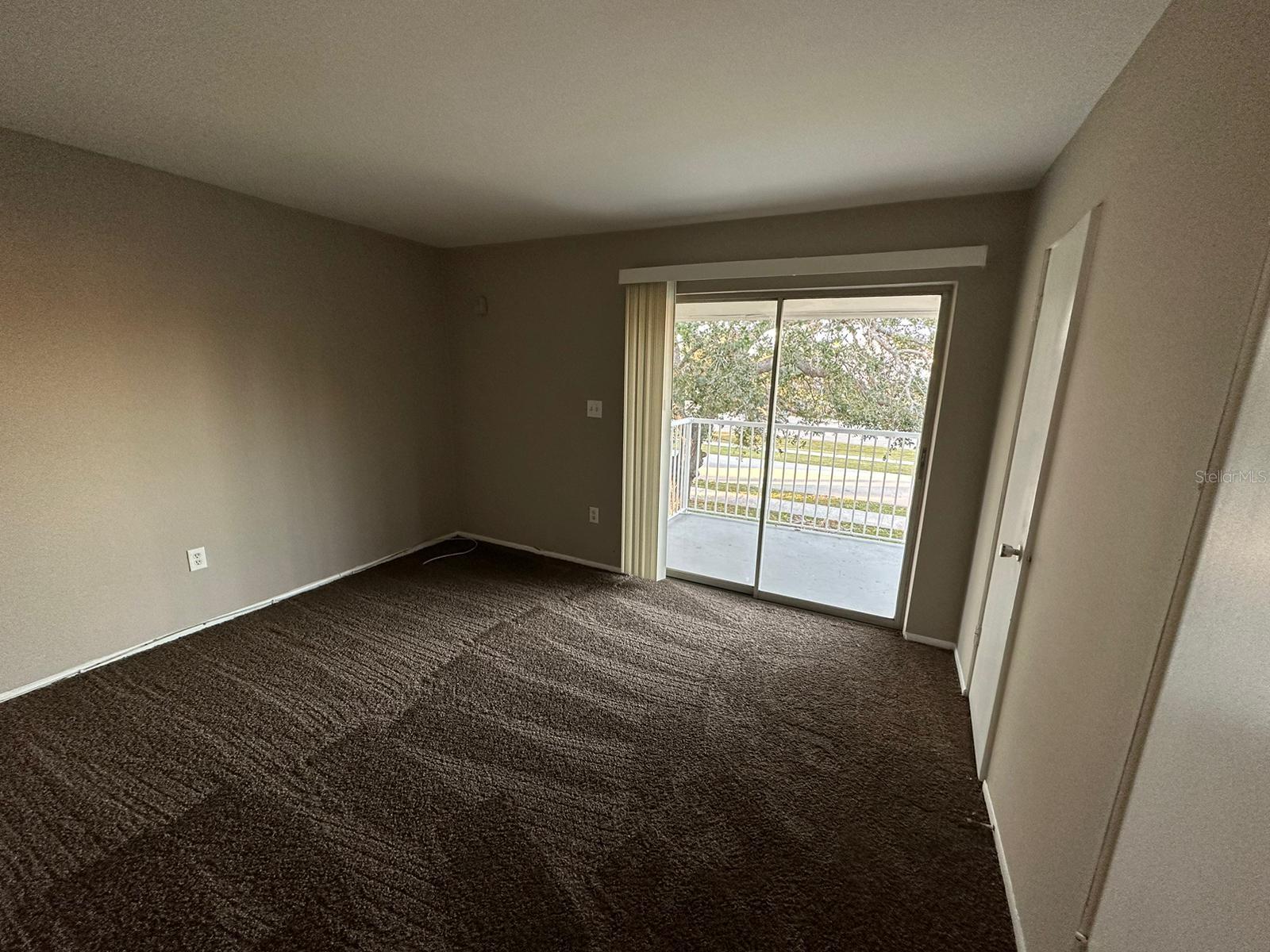 Image 5 of 31 For 1830 Maravilla Avenue 314