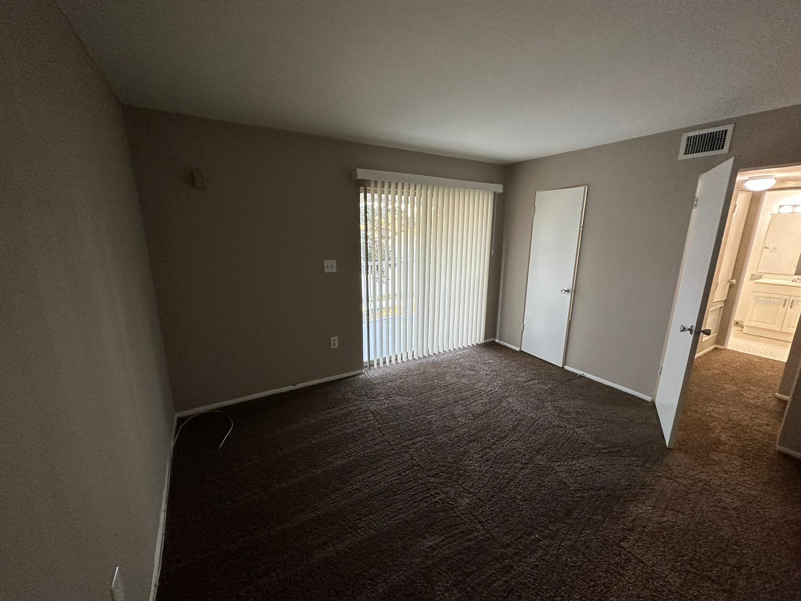 Image 9 of 31 For 1830 Maravilla Avenue 314