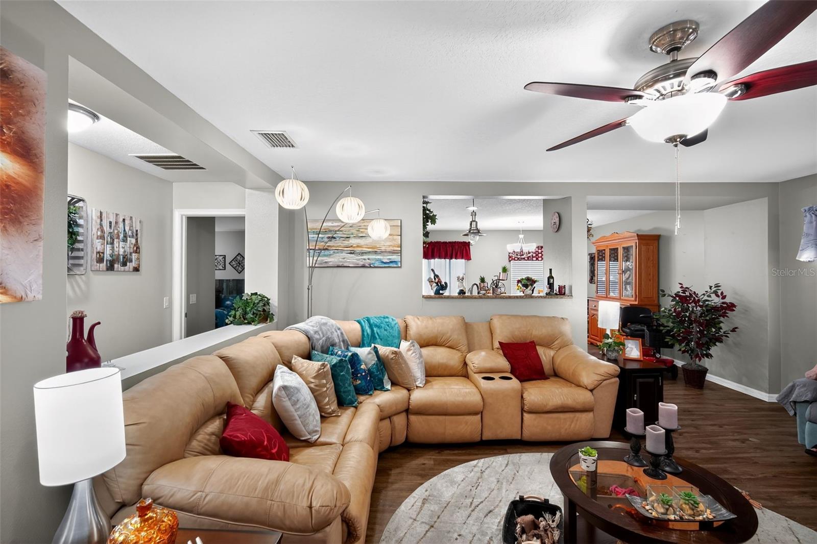 Image 5 of 29 For 2608 Whitewood Road