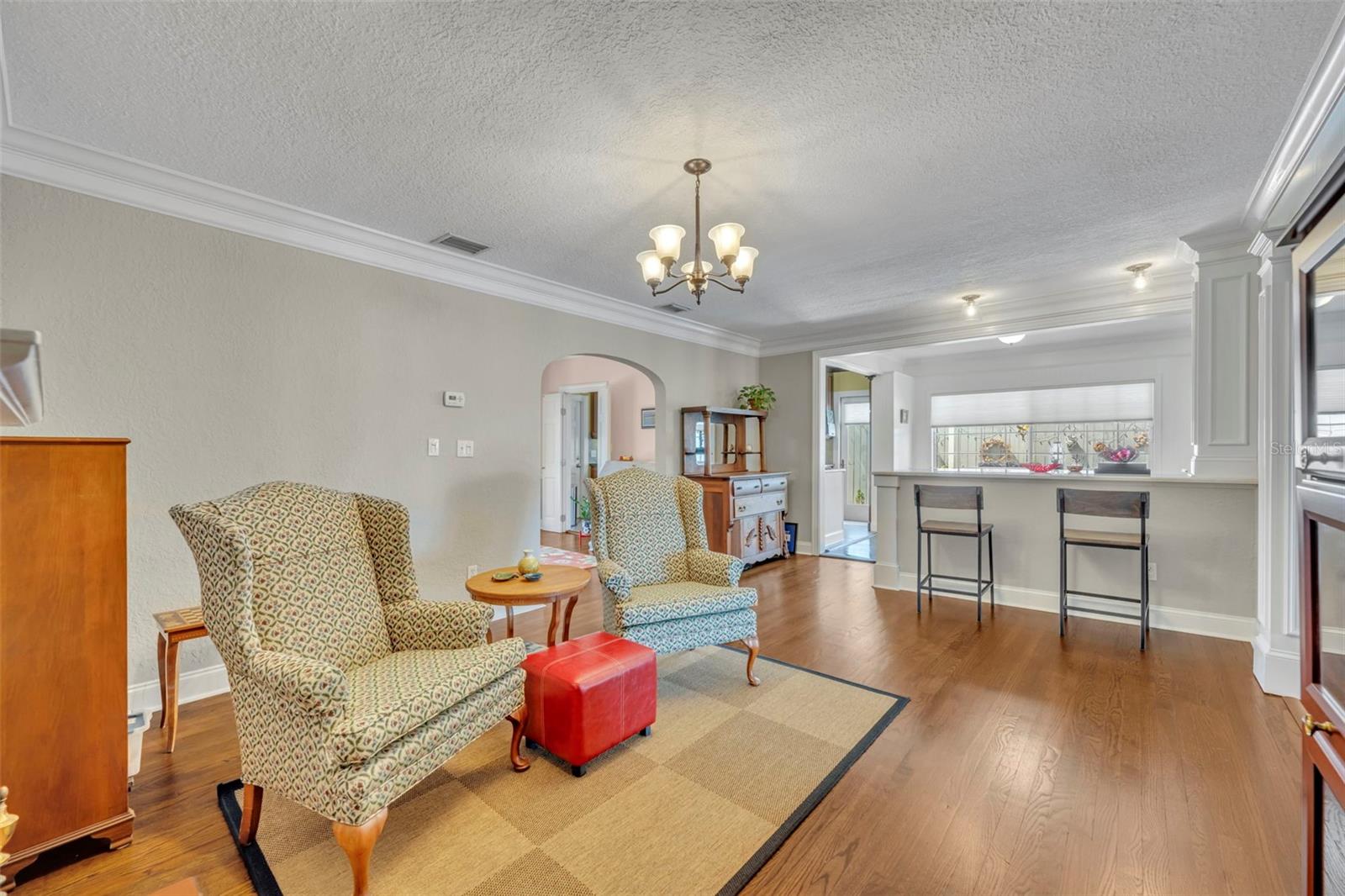 Image 11 of 35 For 1919 Lakeside Drive