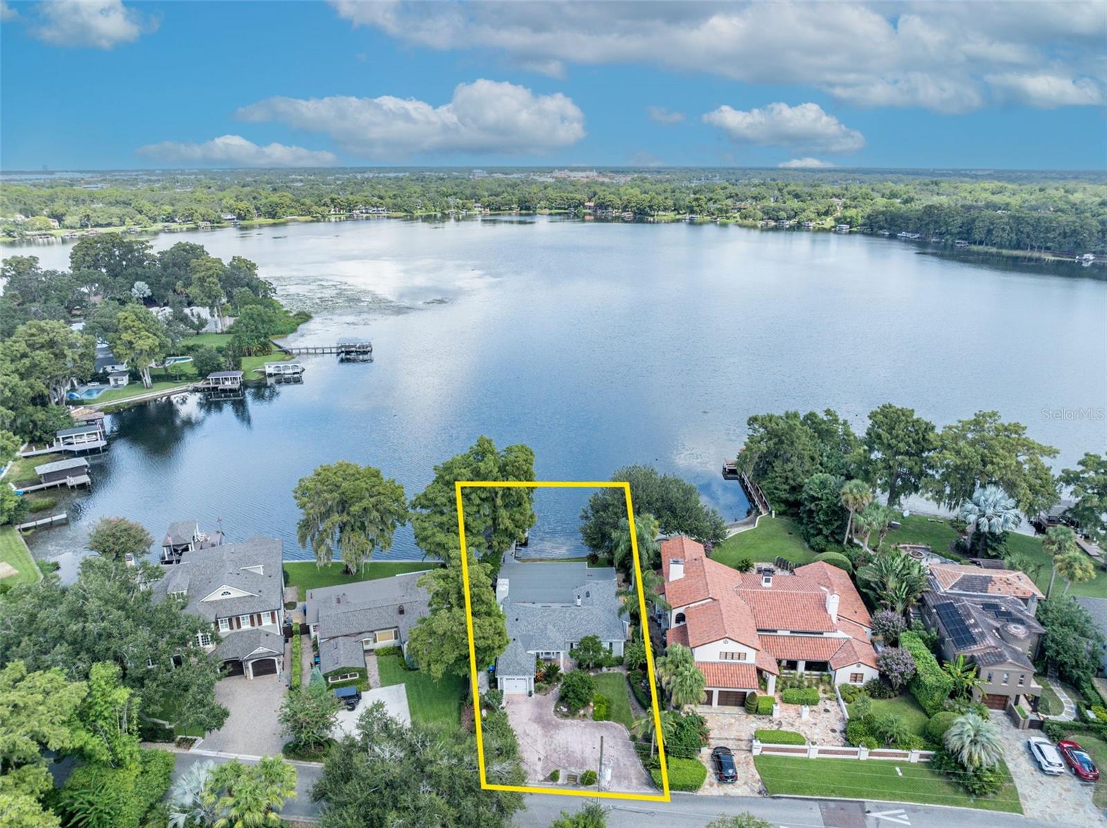 Image 32 of 35 For 1919 Lakeside Drive