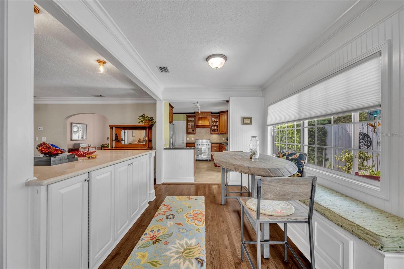 Image 9 of 35 For 1919 Lakeside Drive