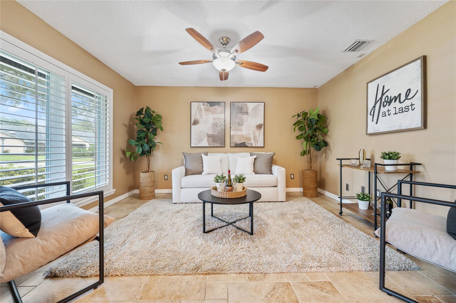 Image 6 of 52 For 137 Spring Chase Circle