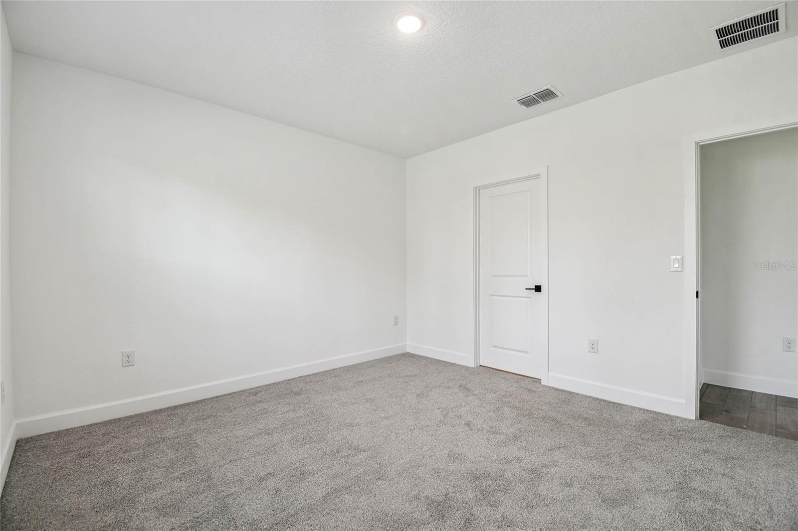 Image 19 of 32 For 8279 Travis Drive 48