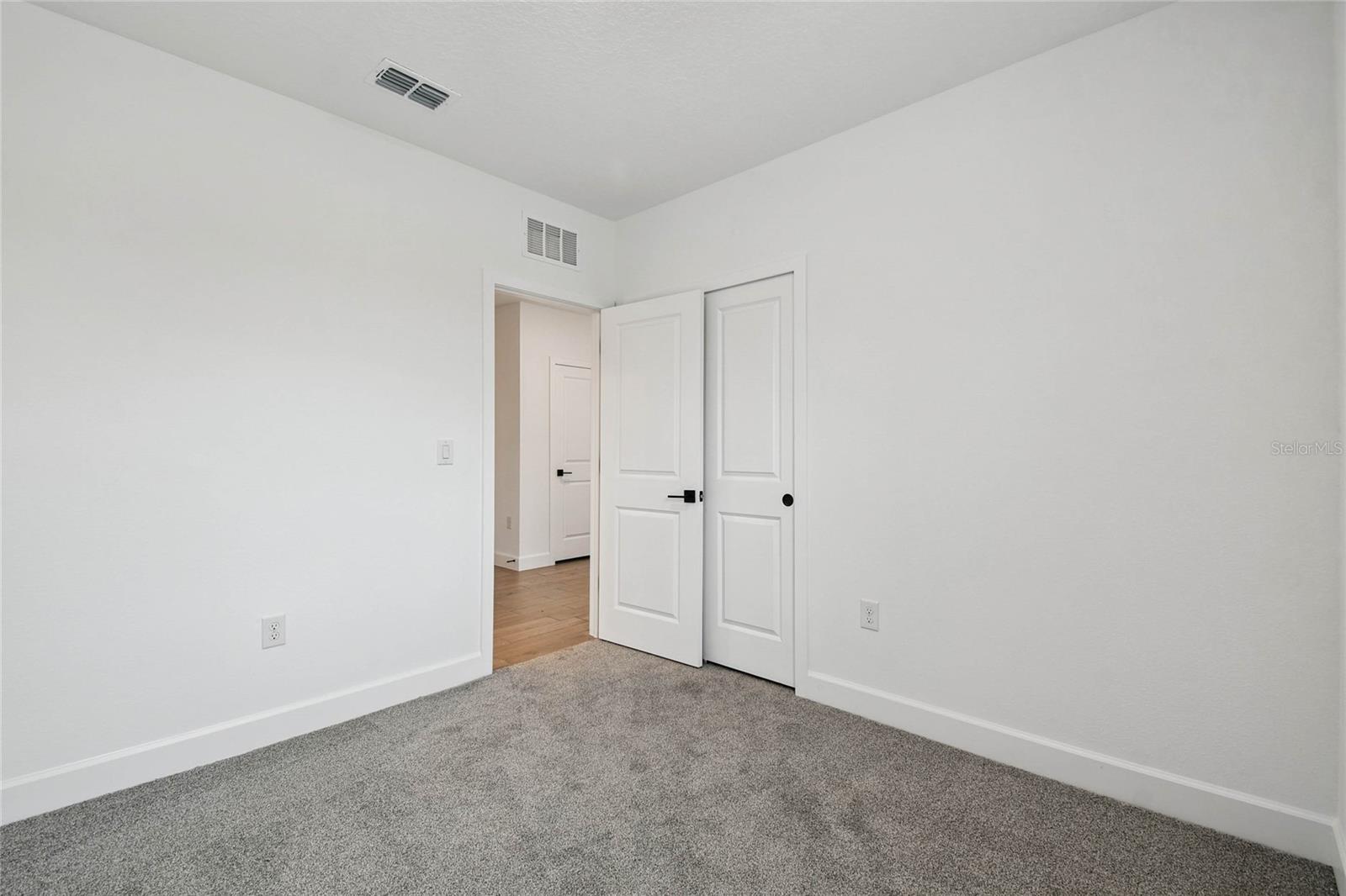 Image 28 of 32 For 8279 Travis Drive 48