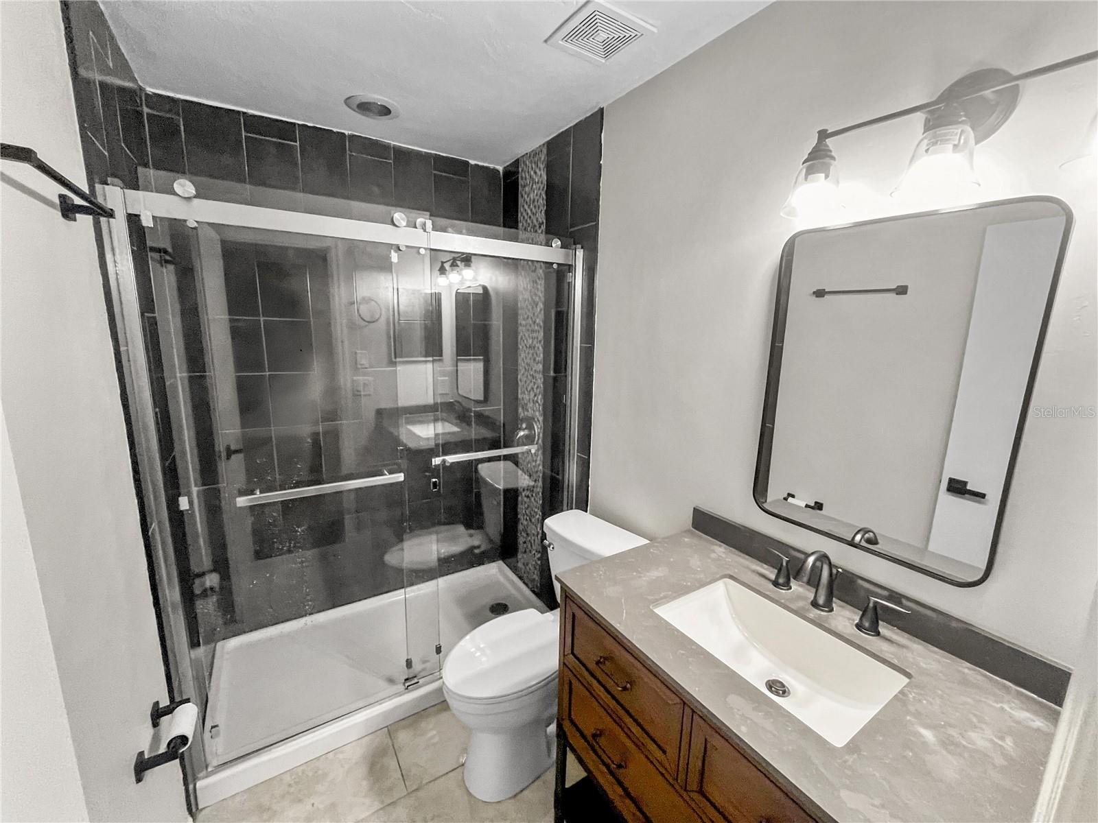 Image 11 of 18 For 5530 8th Place