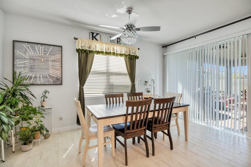 Image 15 of 45 For 1457 Grand Palm Drive