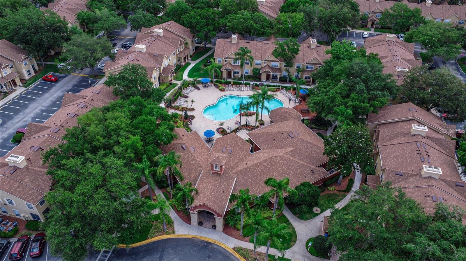 Image 34 of 42 For 837 Grand Regency Point 207