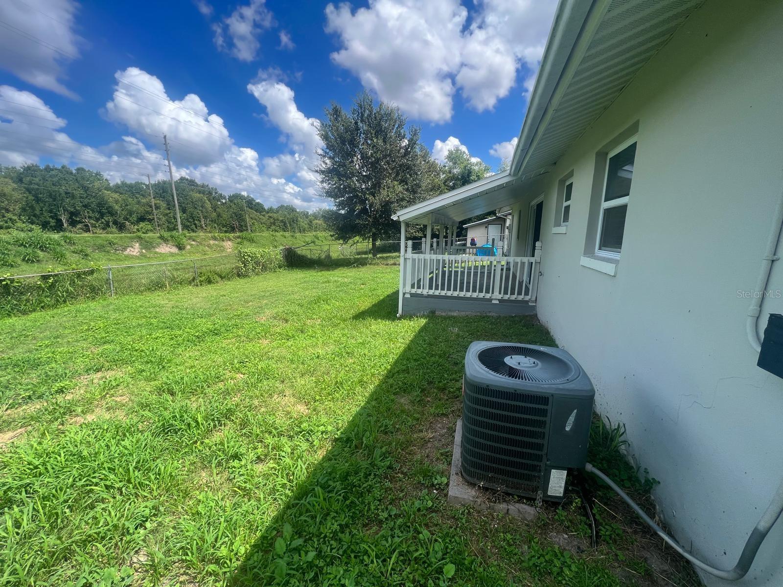 Image 12 of 15 For 2130 Messina Avenue