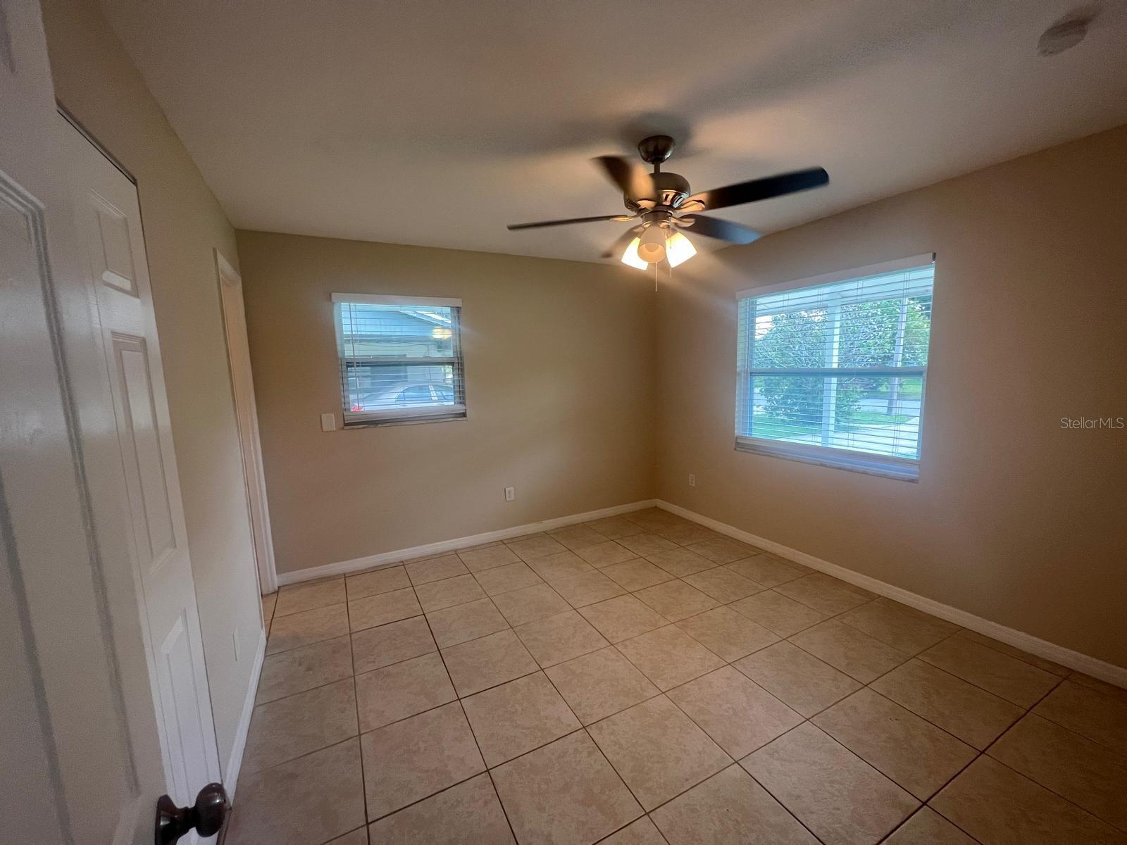 Image 7 of 15 For 2130 Messina Avenue